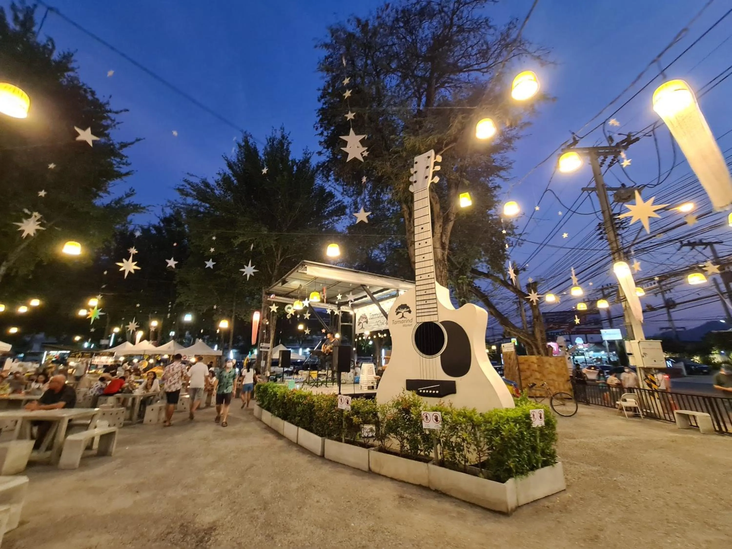 Restaurant/places to eat in Vanilla Summer Inn