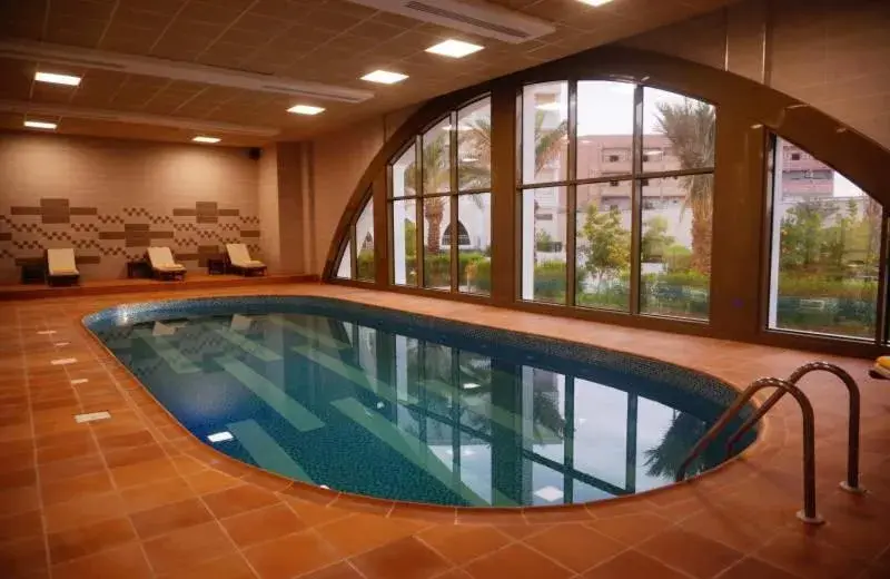 LYNATEL PALACE LYNATEL PALACE