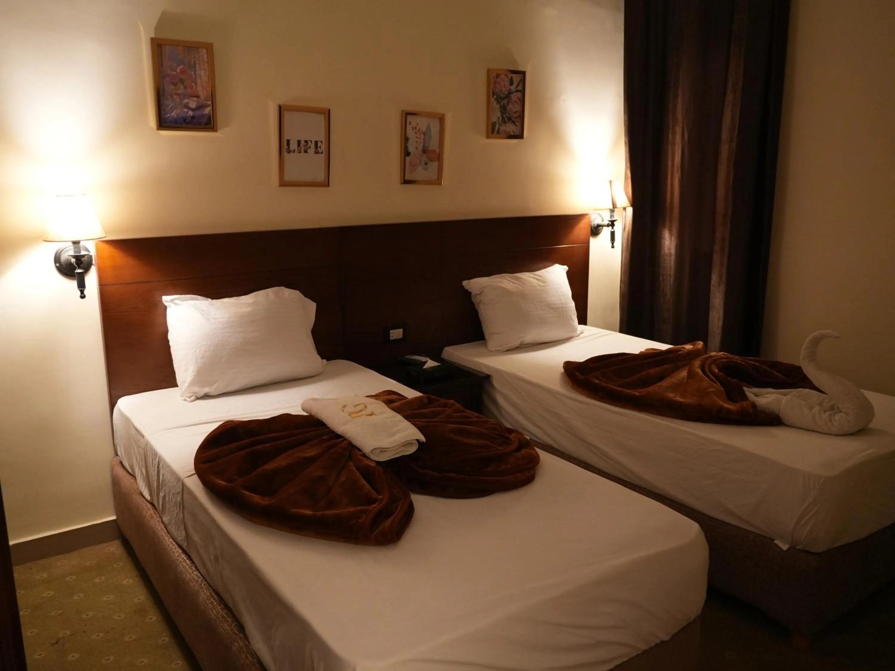 Bed in Montana Hotel