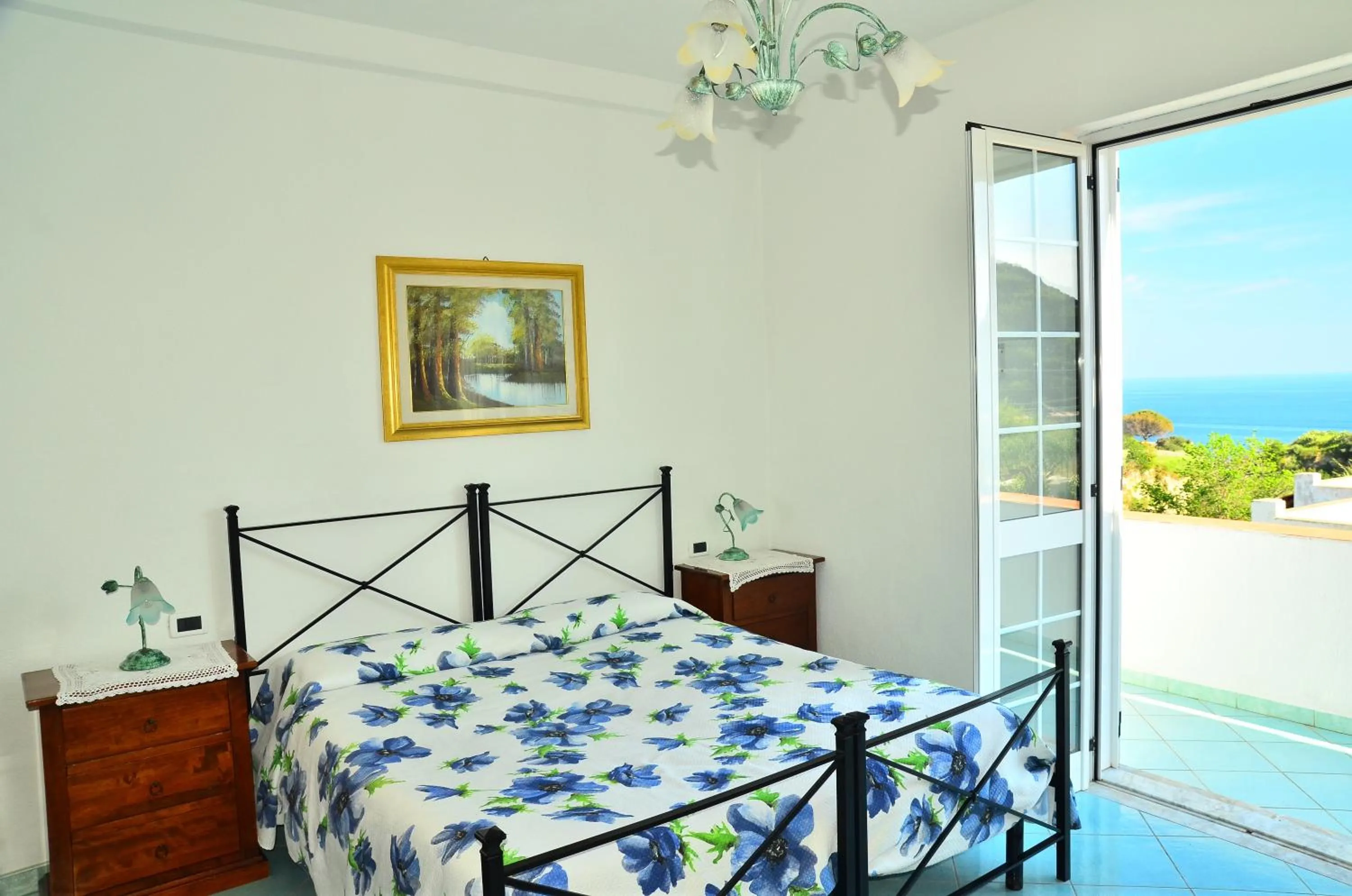 Day in Hotel Villa Bernardina