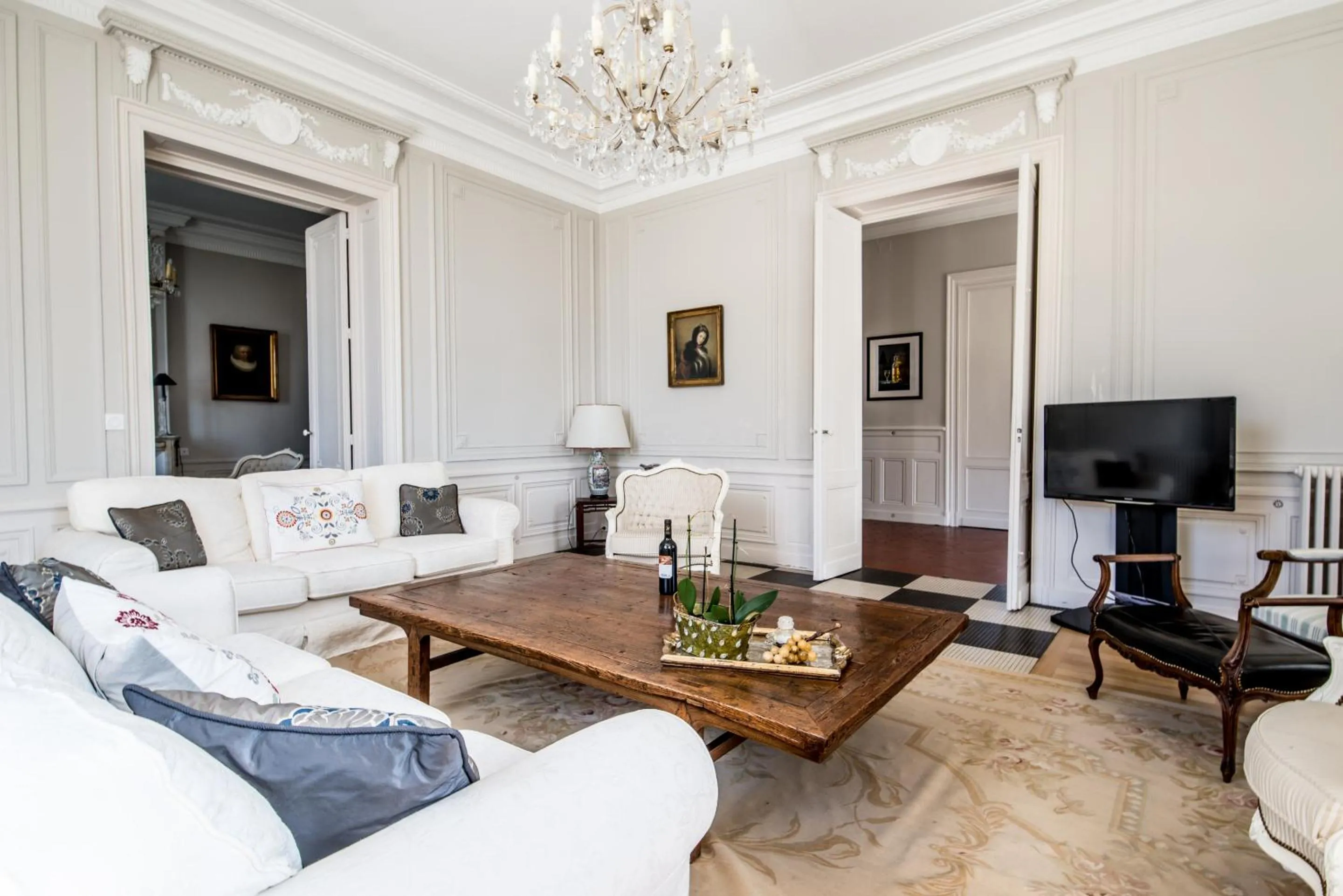 Living room in Gîte Château de Seguin