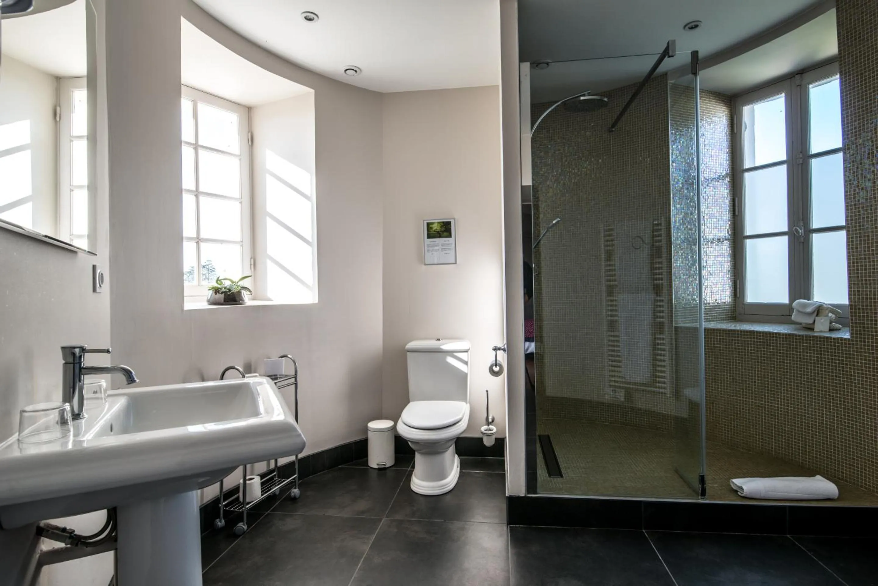 Bathroom in Gîte Château de Seguin