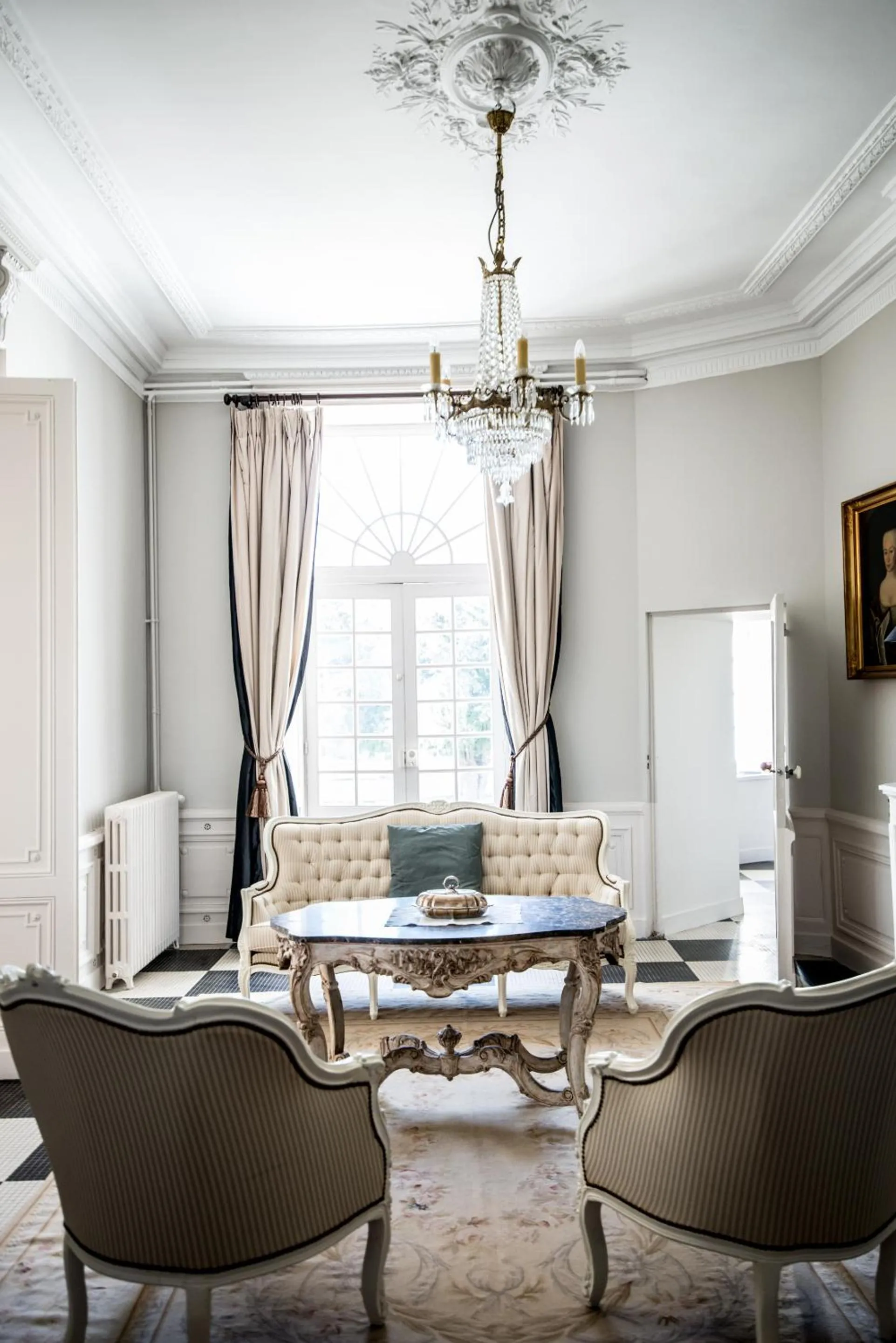 Living room in Gîte Château de Seguin