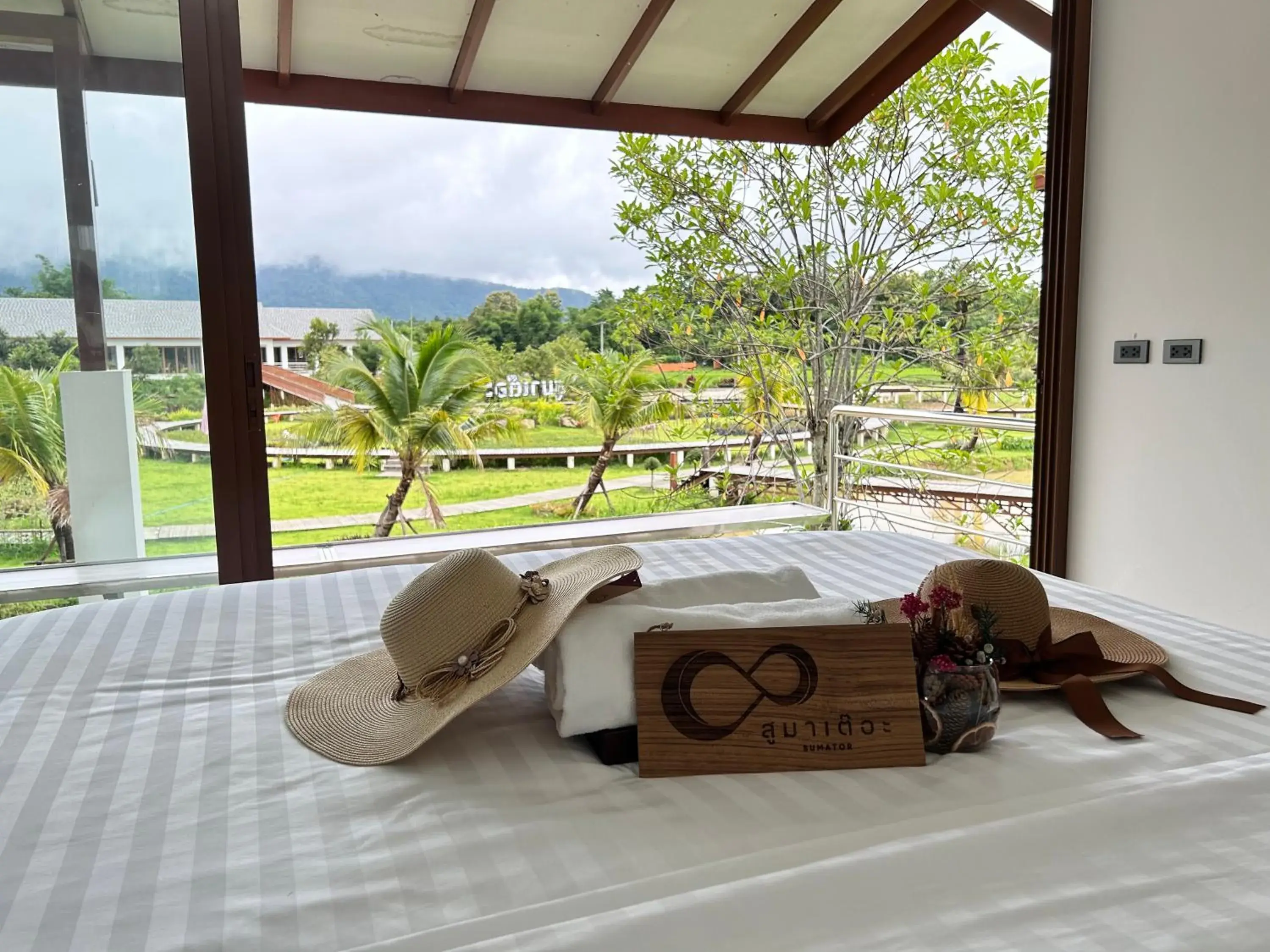View (from property/room), Bed in Sumator Resort Chiangrai สูมาเต๊อะ รีสอร์ท เชียงราย View (from property/room), Bed in Sumator Resort Chiangrai สูมาเต๊อะ รีสอร์ท เชียงราย