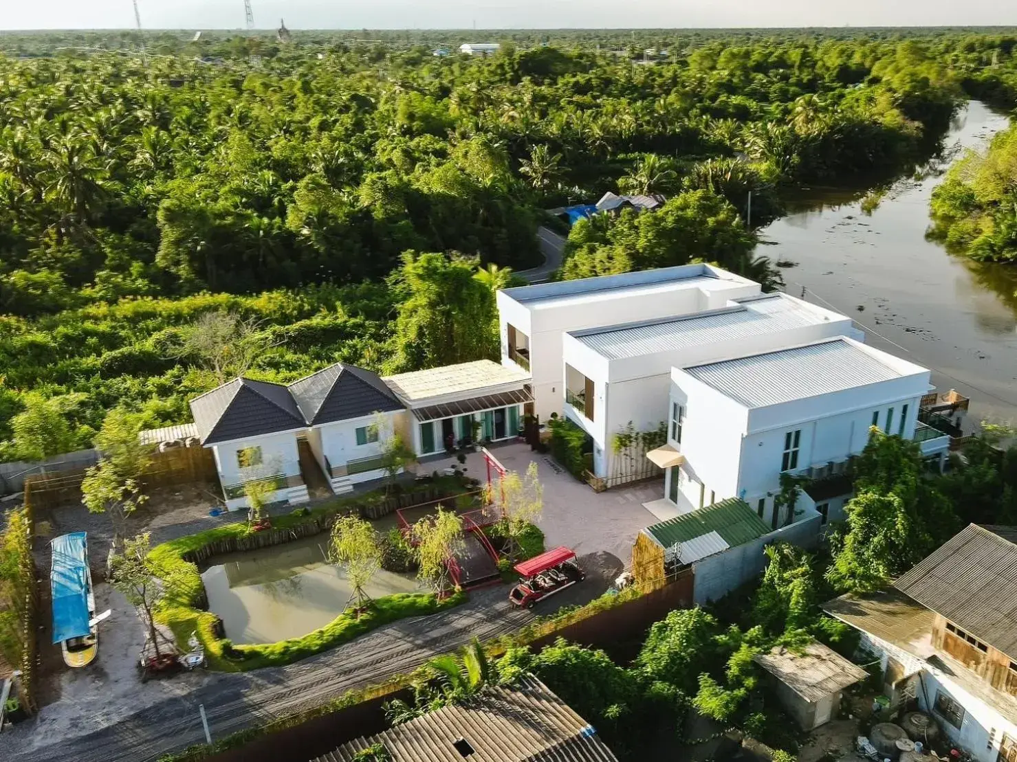 Property building in Yunoya Riverside Villa Property building in Yunoya Riverside Villa