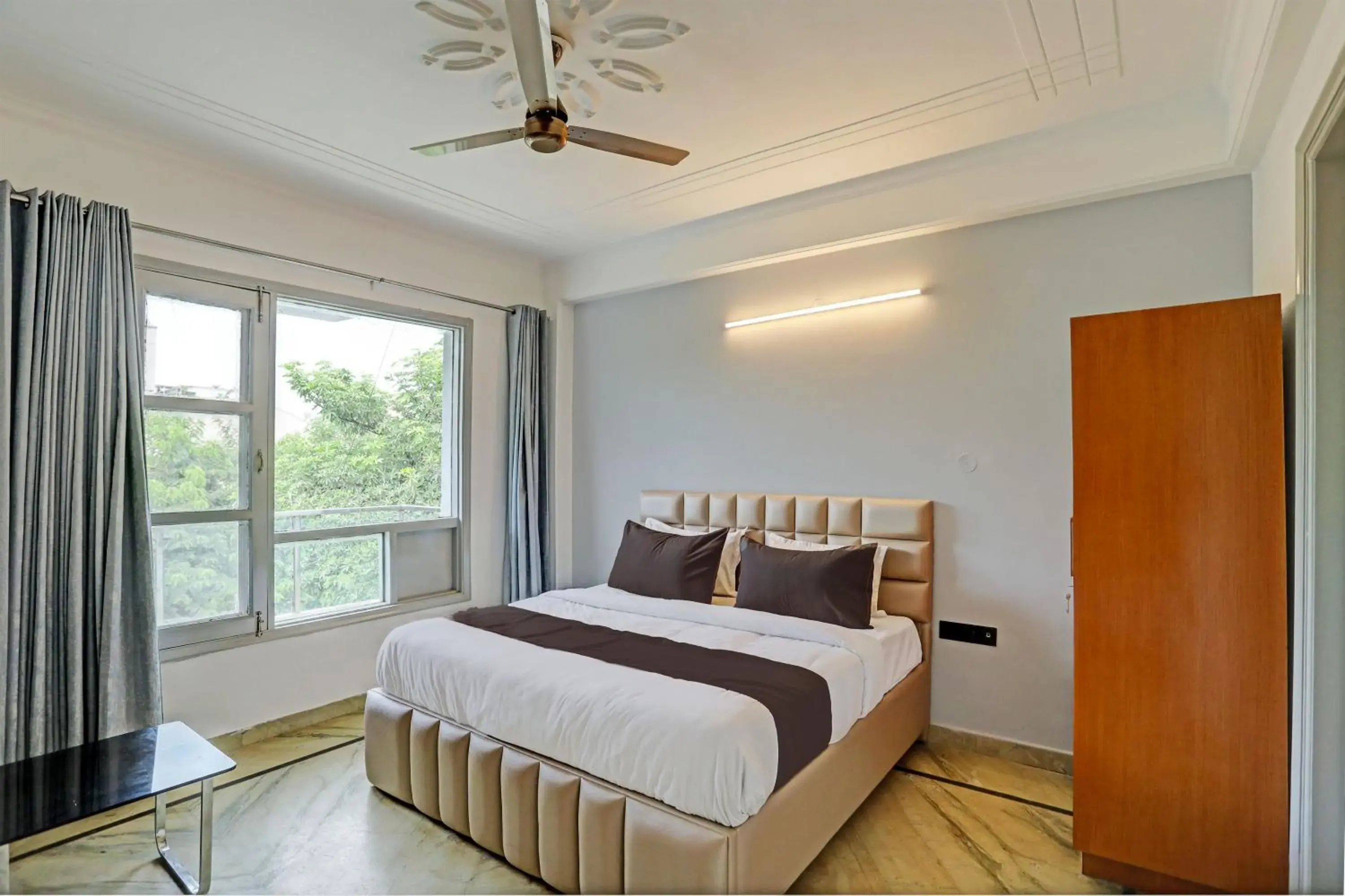 Photo of the whole room, Bed in Roswell Inn Photo of the whole room, Bed in Roswell Inn