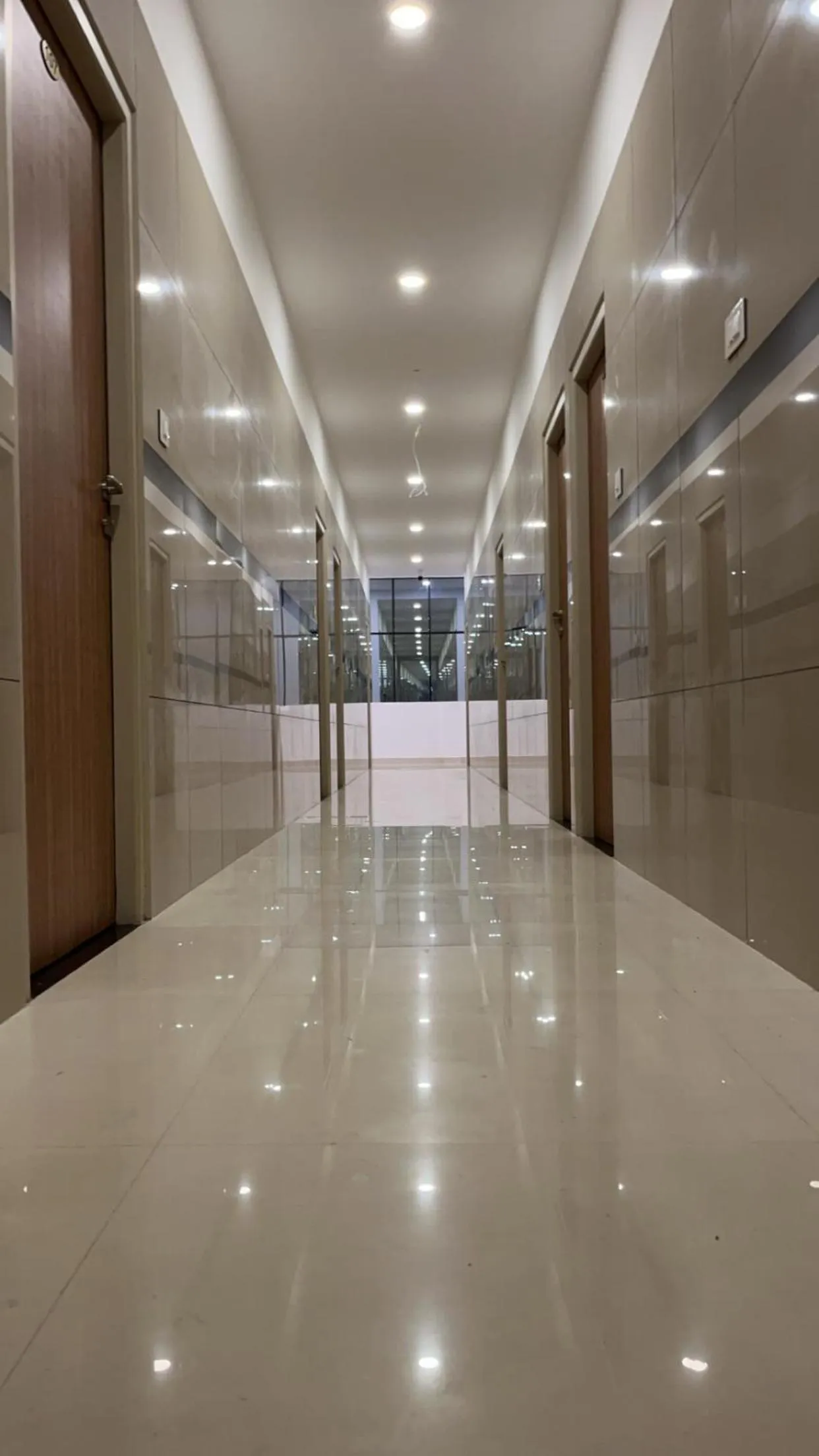 Hotel Dream Suite, Kattappana