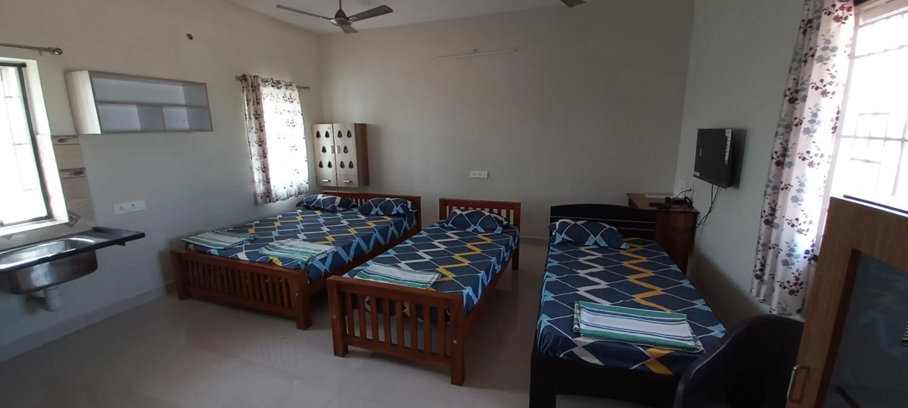 Bed in Shantham Service Apartments, Indumanagar, Coimbatore Bed in Shantham Service Apartments, Indumanagar, Coimbatore