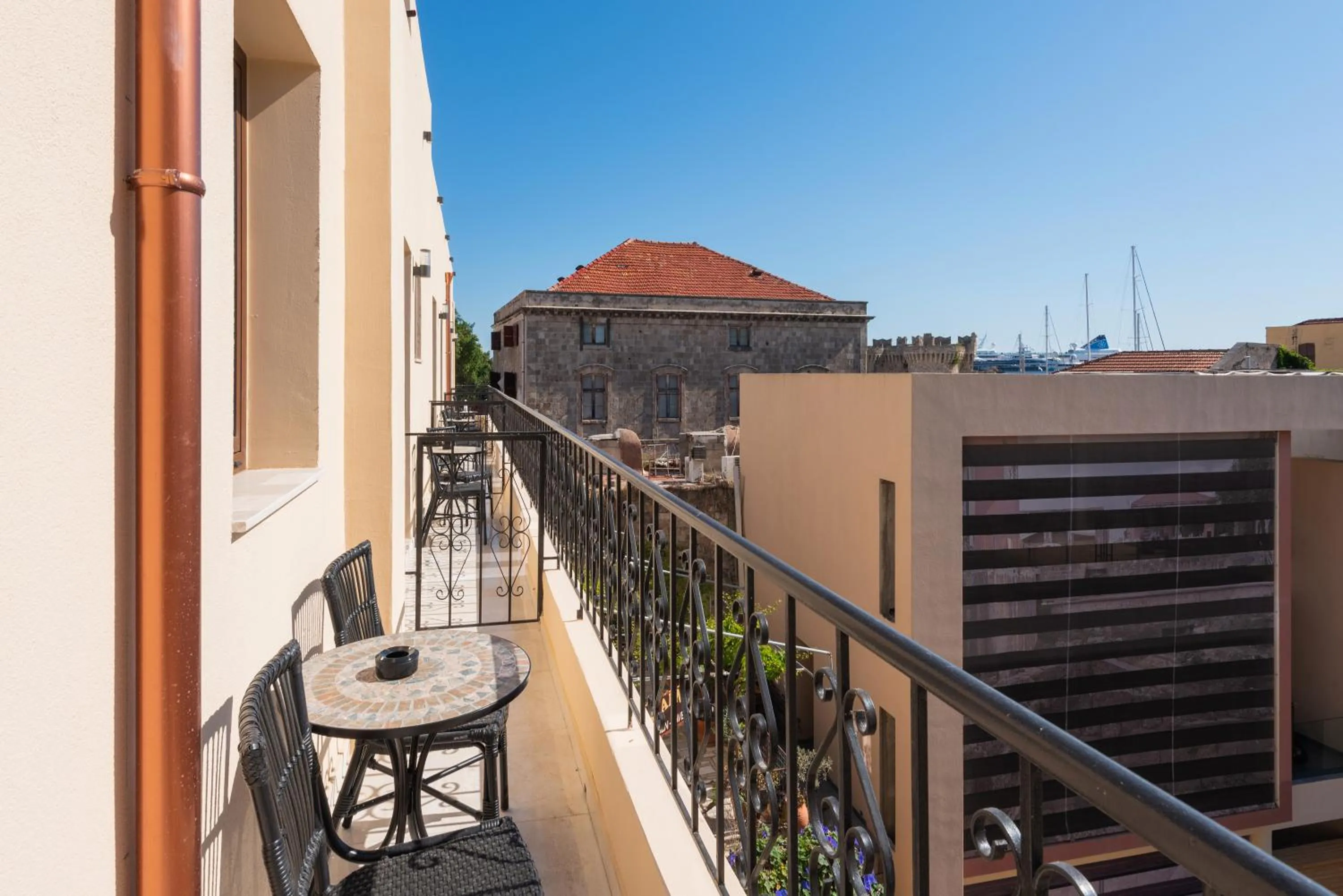 Day in The Wine Hotel