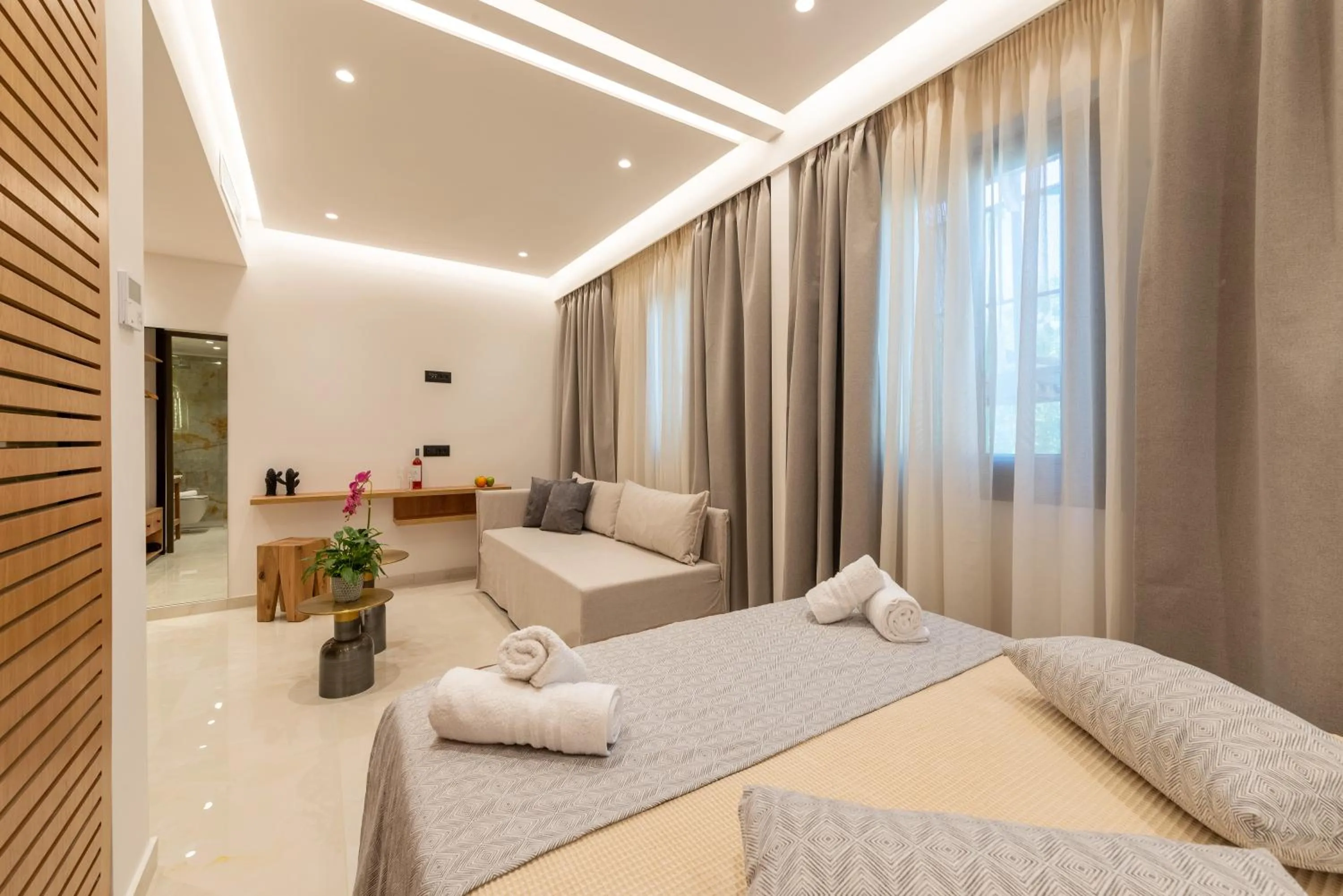 Bed in The Wine Hotel