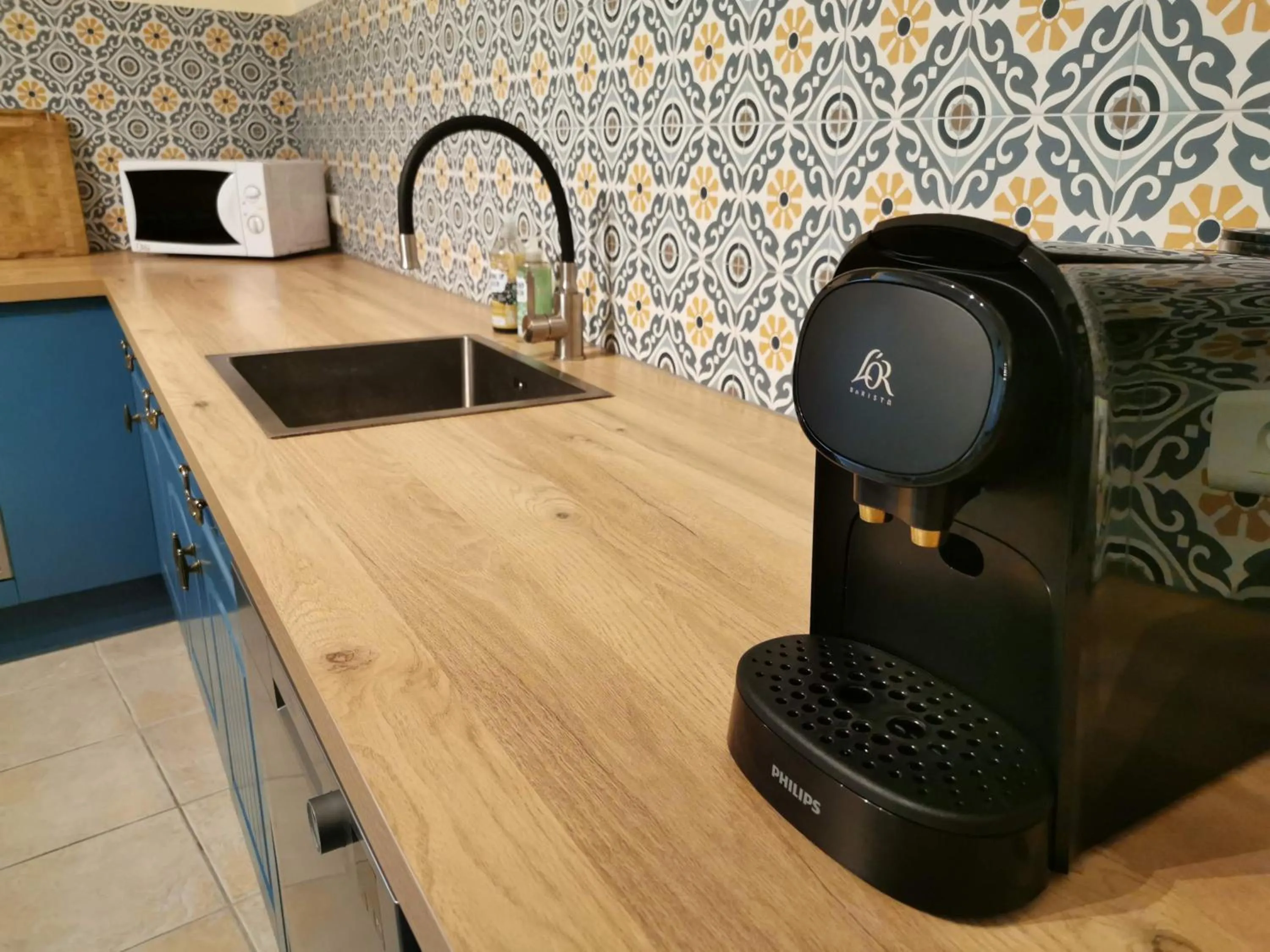 kitchen in L'Ancienne Distillerie