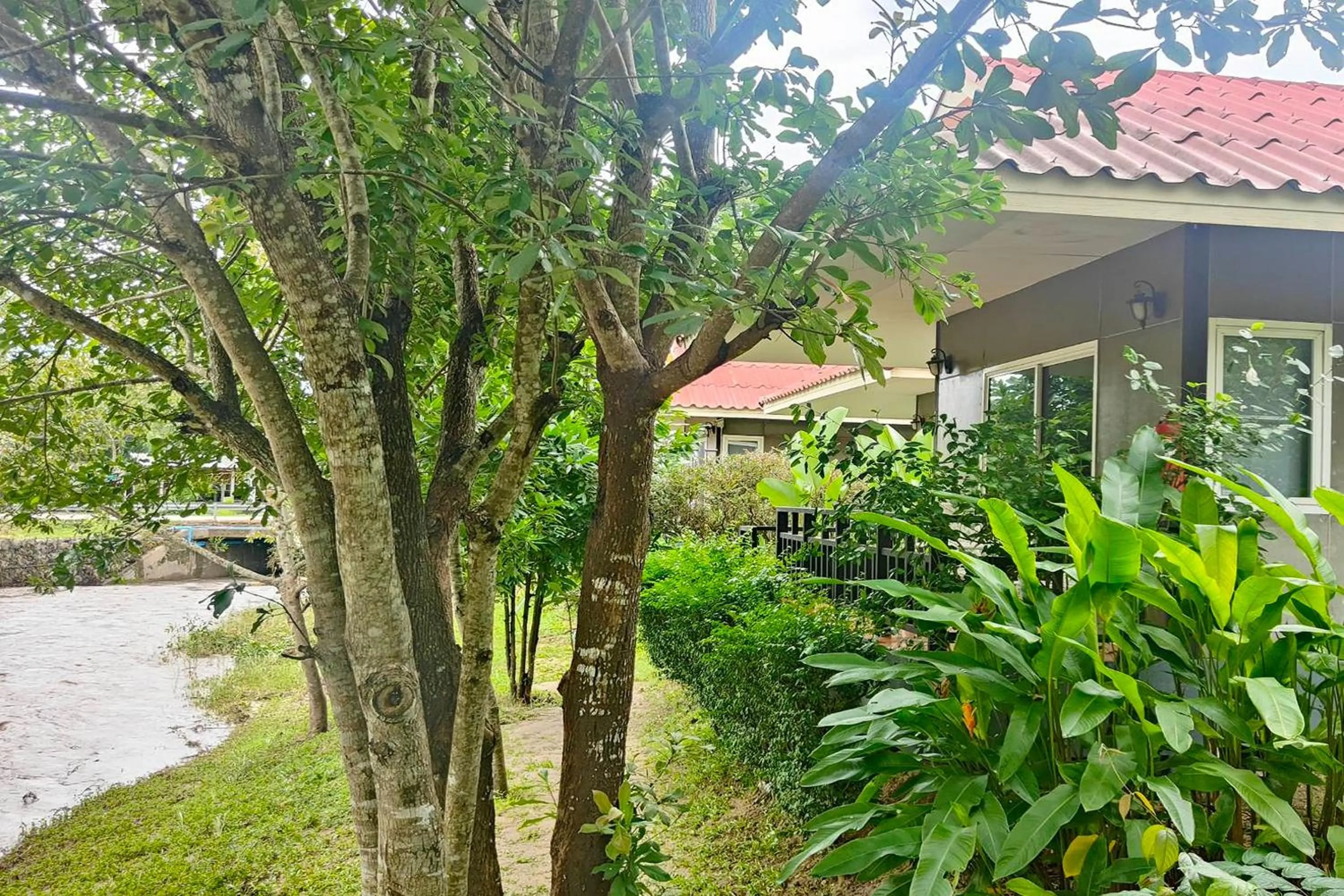 Property building in The Creek Resort