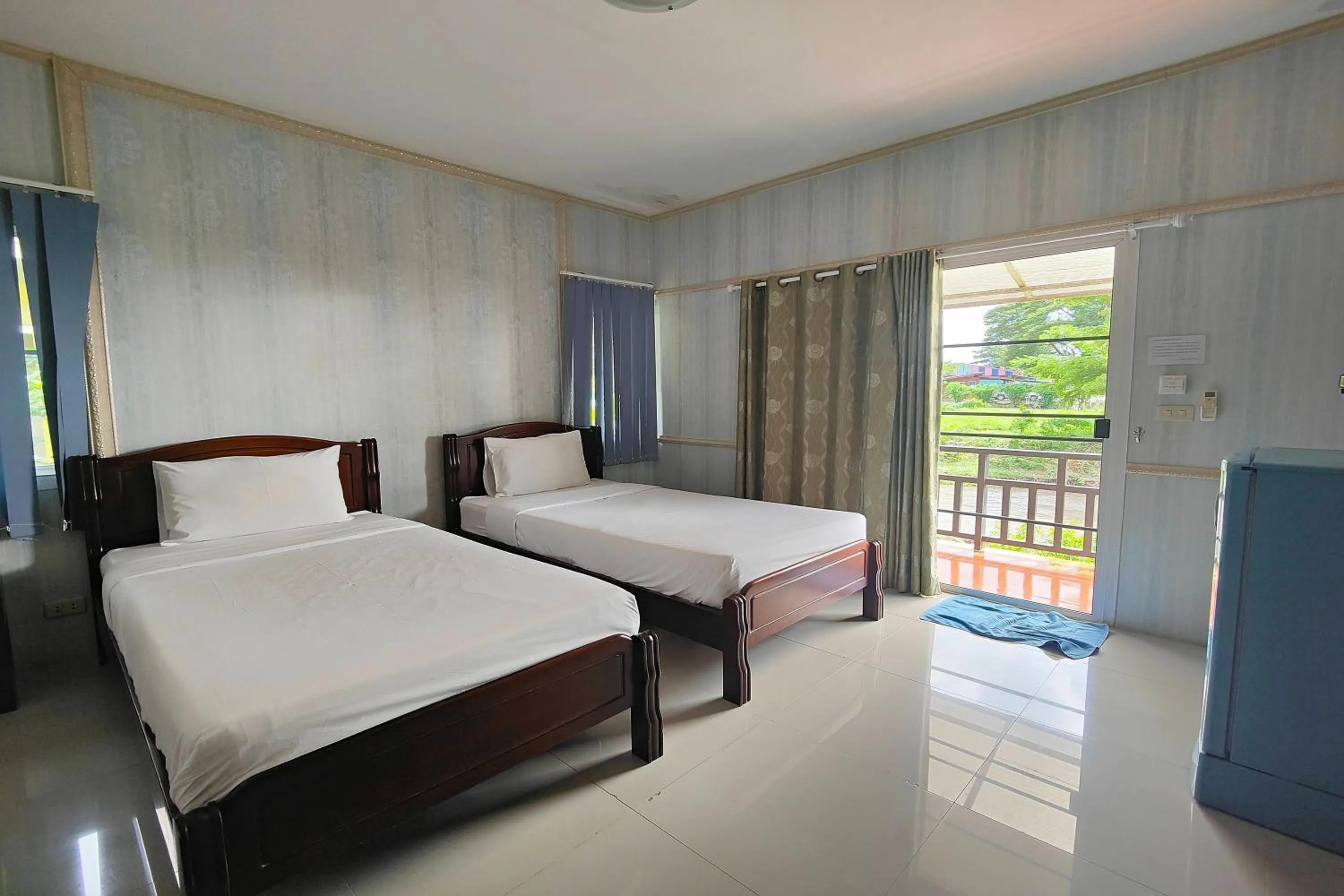 Bed in The Creek Resort