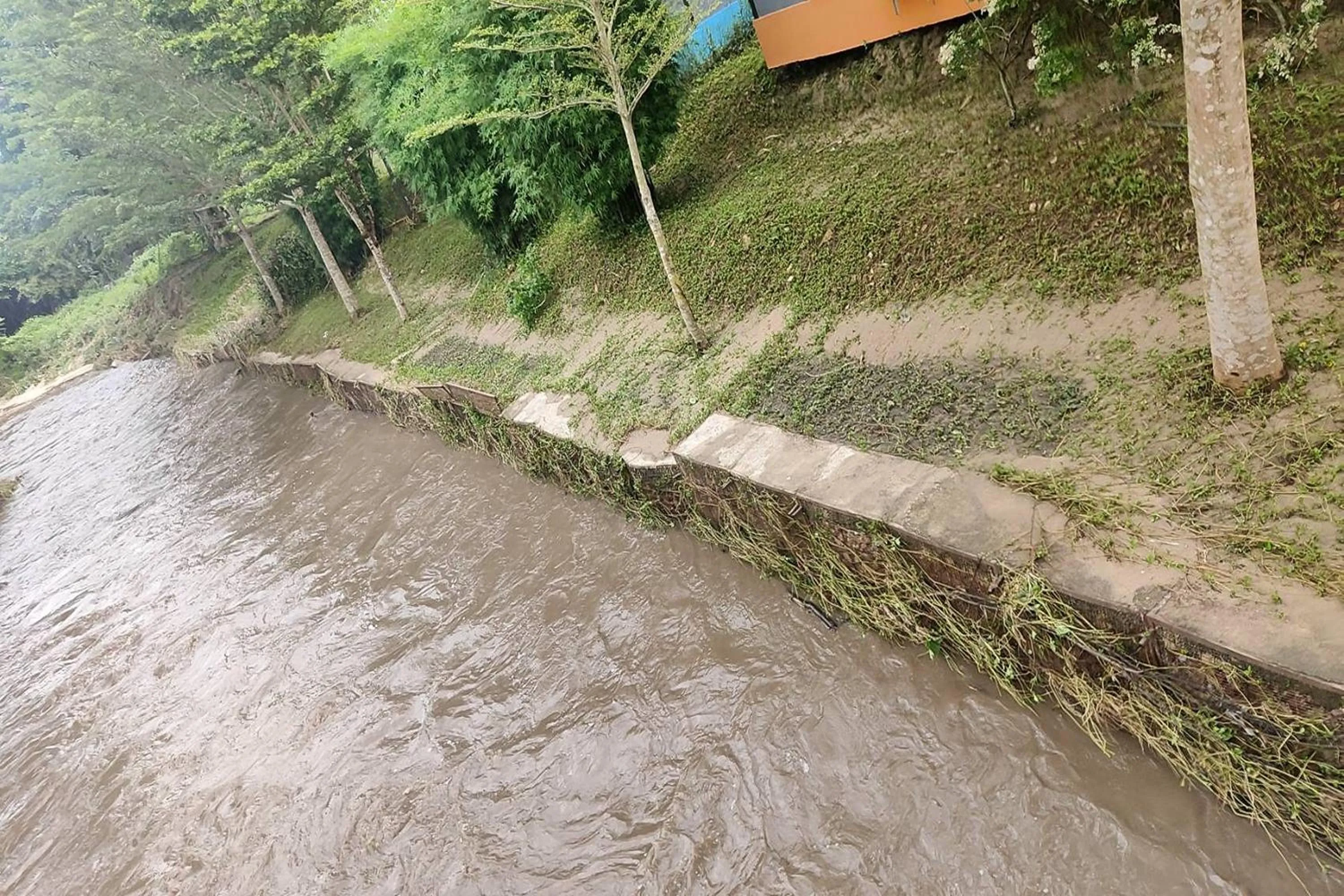 Day in The Creek Resort