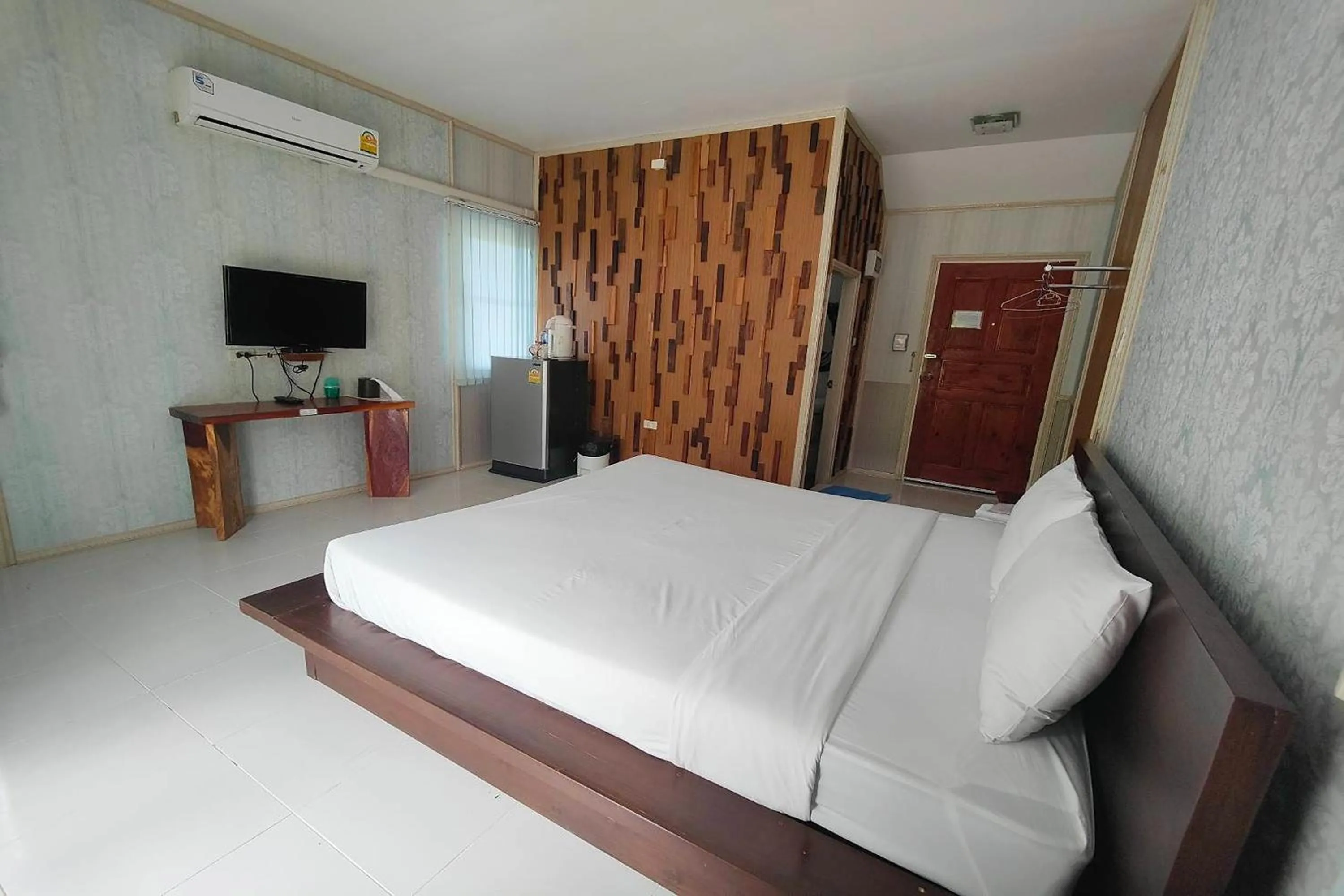 Bed in The Creek Resort