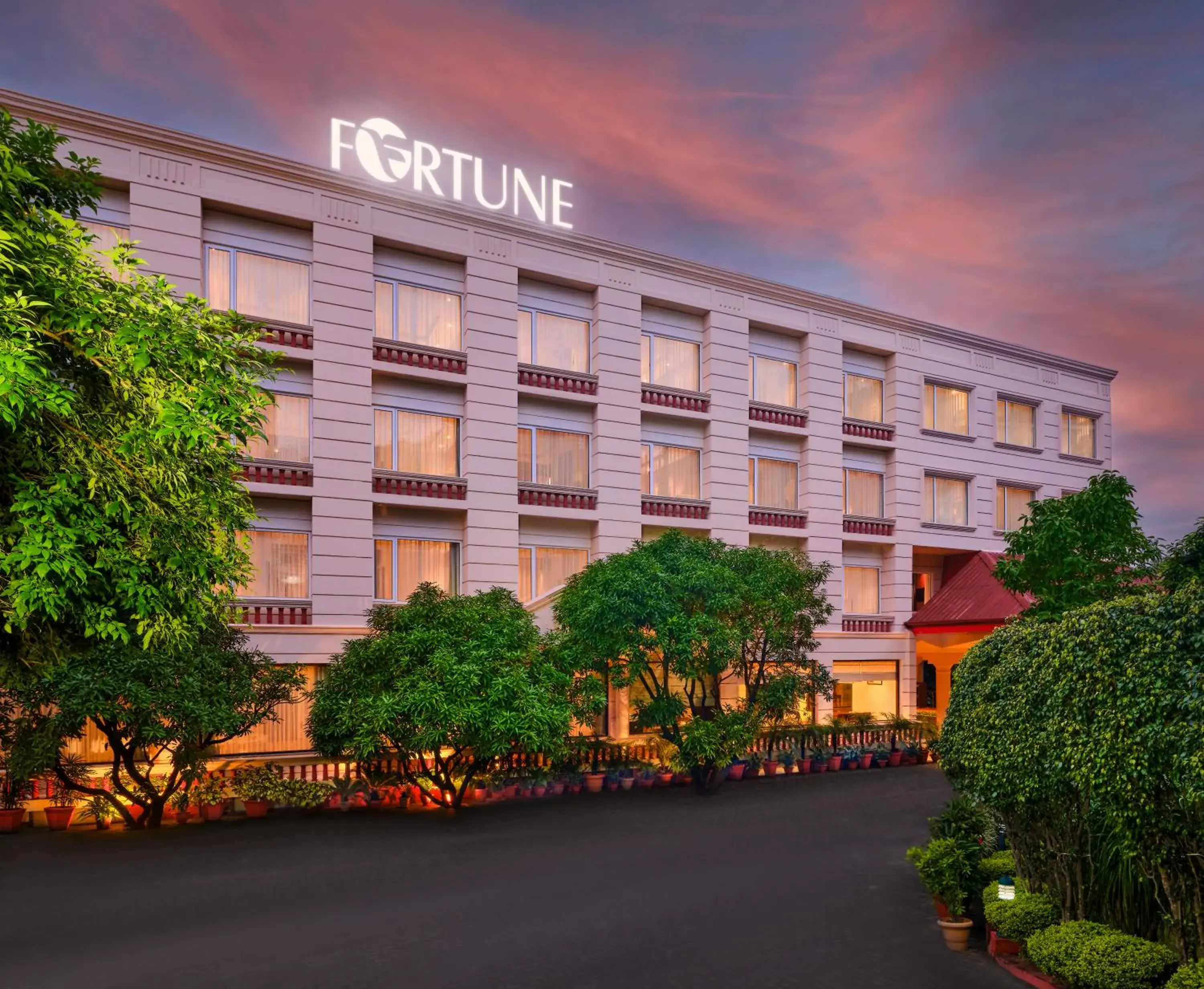Property building in Fortune Park, Katra - Member ITC Hotels' Group Property building in Fortune Park, Katra - Member ITC Hotels' Group