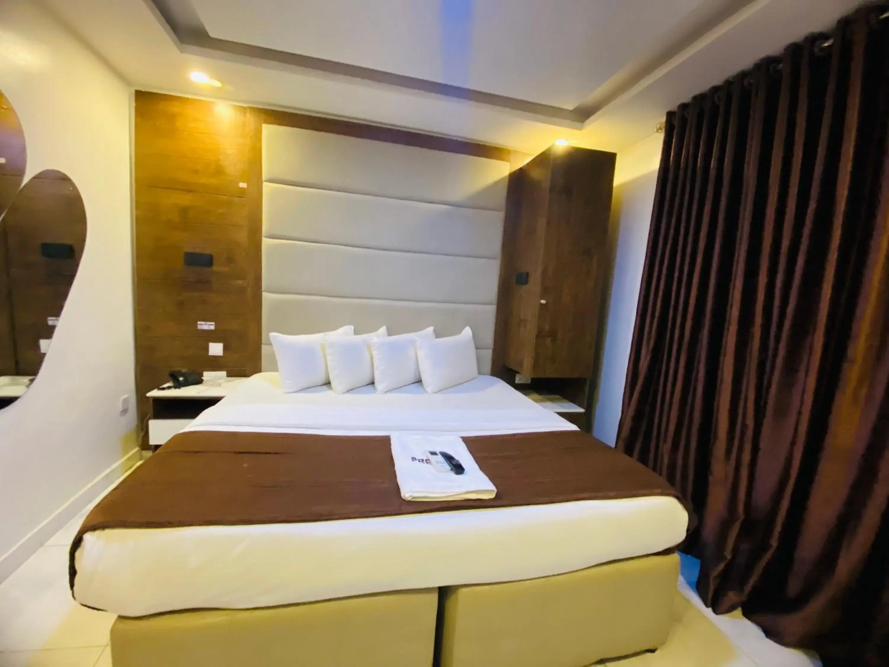 Bed in Presken Waters Bed in Presken Waters