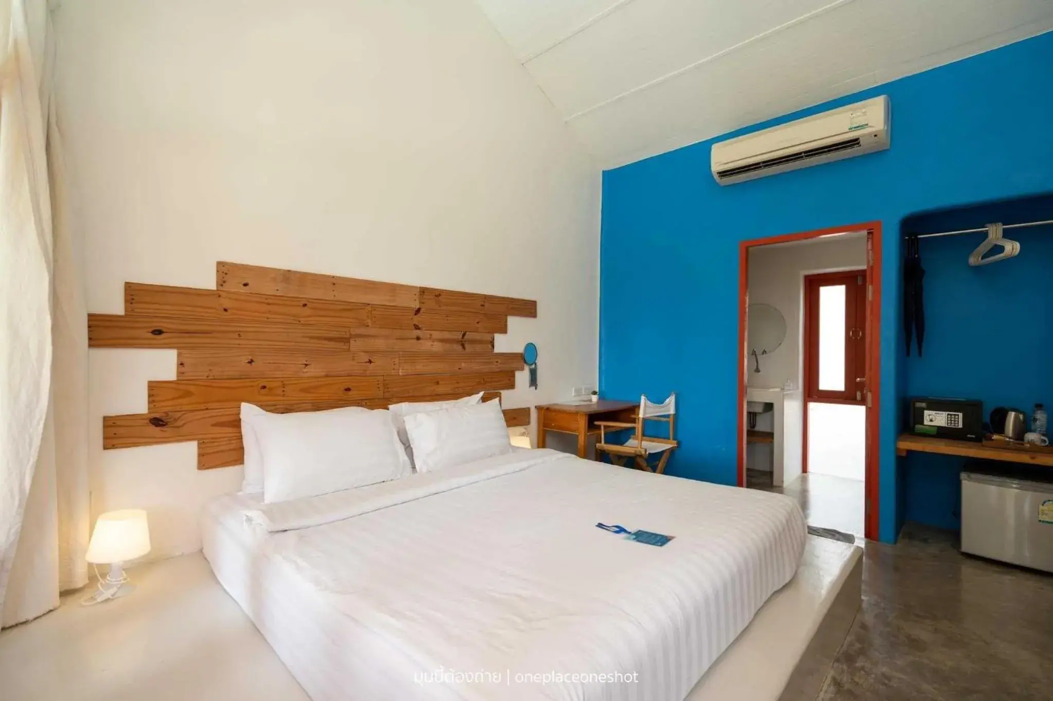 Property building, Bed in Pajamas Koh Chang Property building, Bed in Pajamas Koh Chang