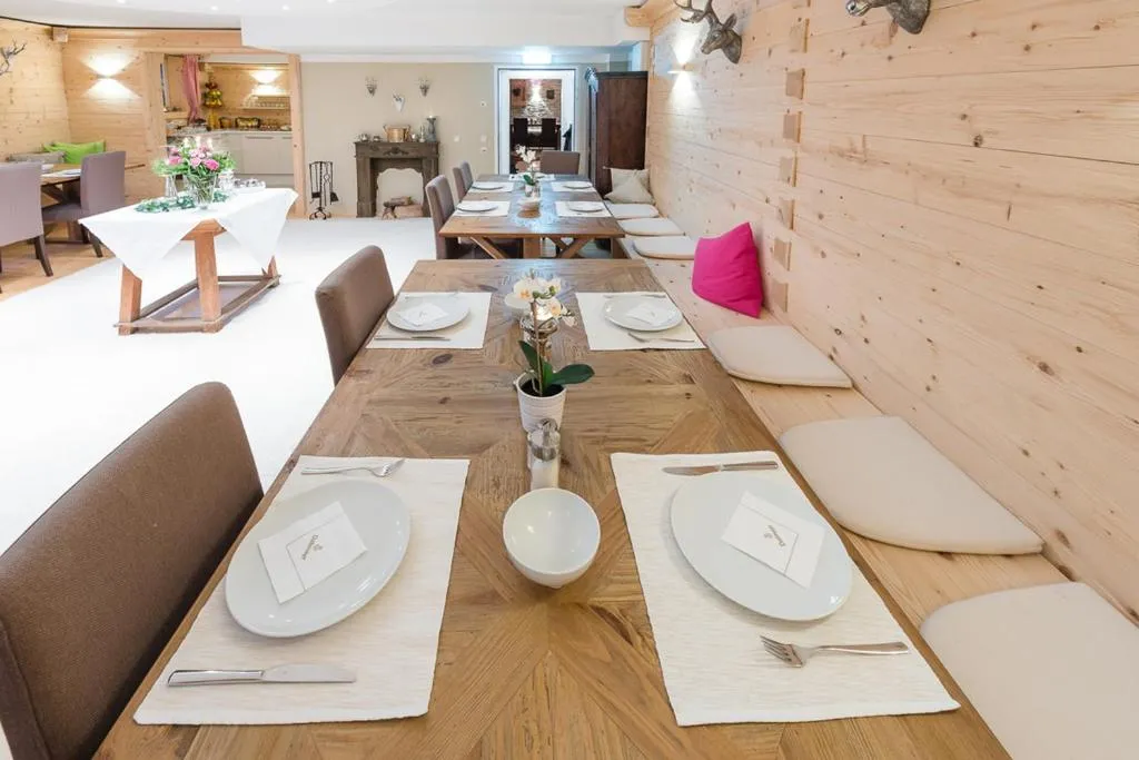 Hotel garni - Chiemsee-Pension-Seebruck