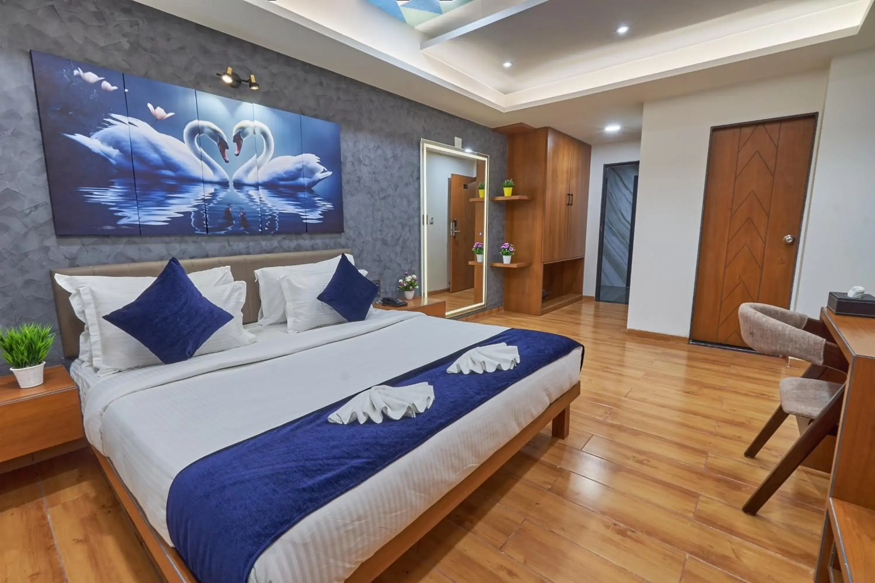 The Scenic Unity The Scenic Unity