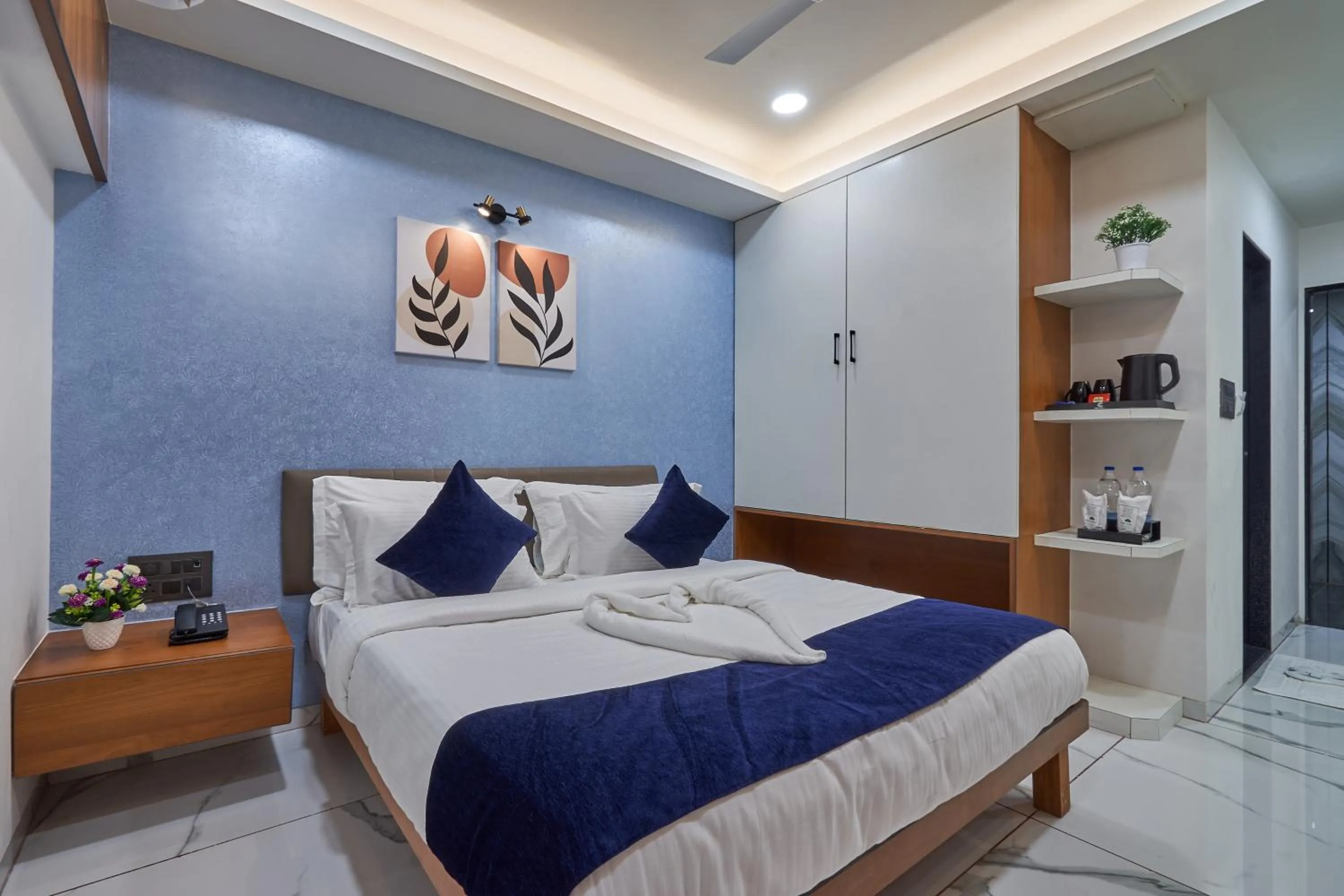 Bed in The Scenic Unity