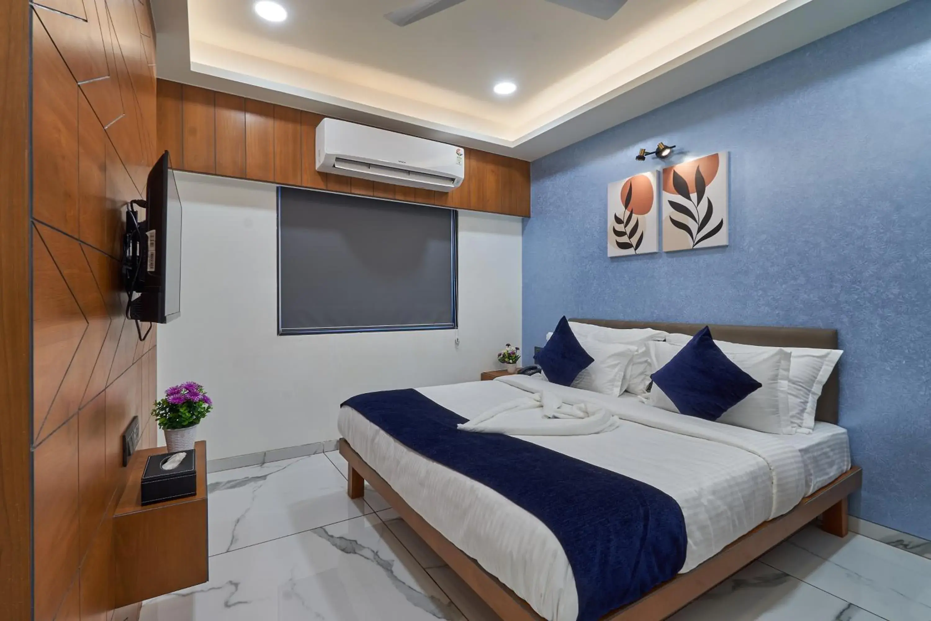 Double Room with Pool View - single occupancy in The Scenic Unity Double Room with Pool View - single occupancy in The Scenic Unity