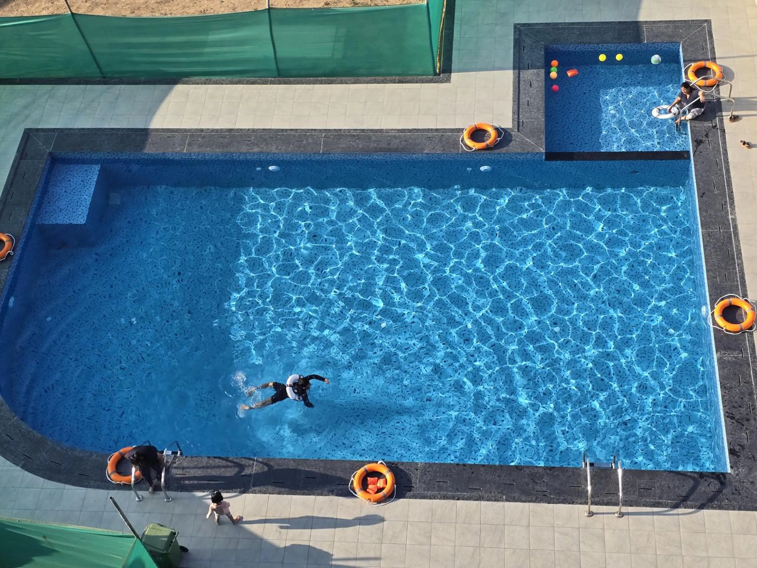 Swimming pool in The Scenic Unity