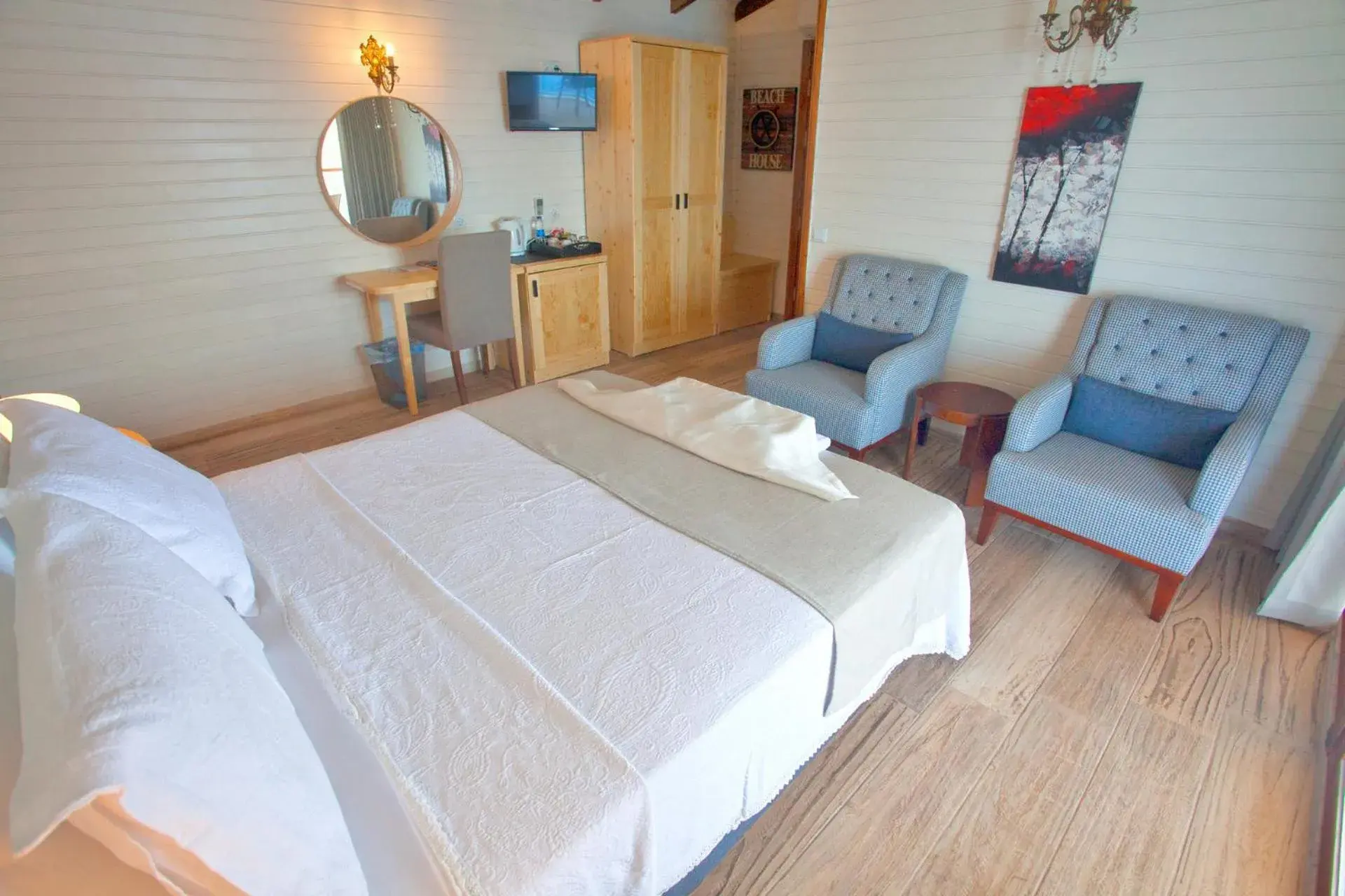 Bed in Sunset Villa Hotel Bed in Sunset Villa Hotel