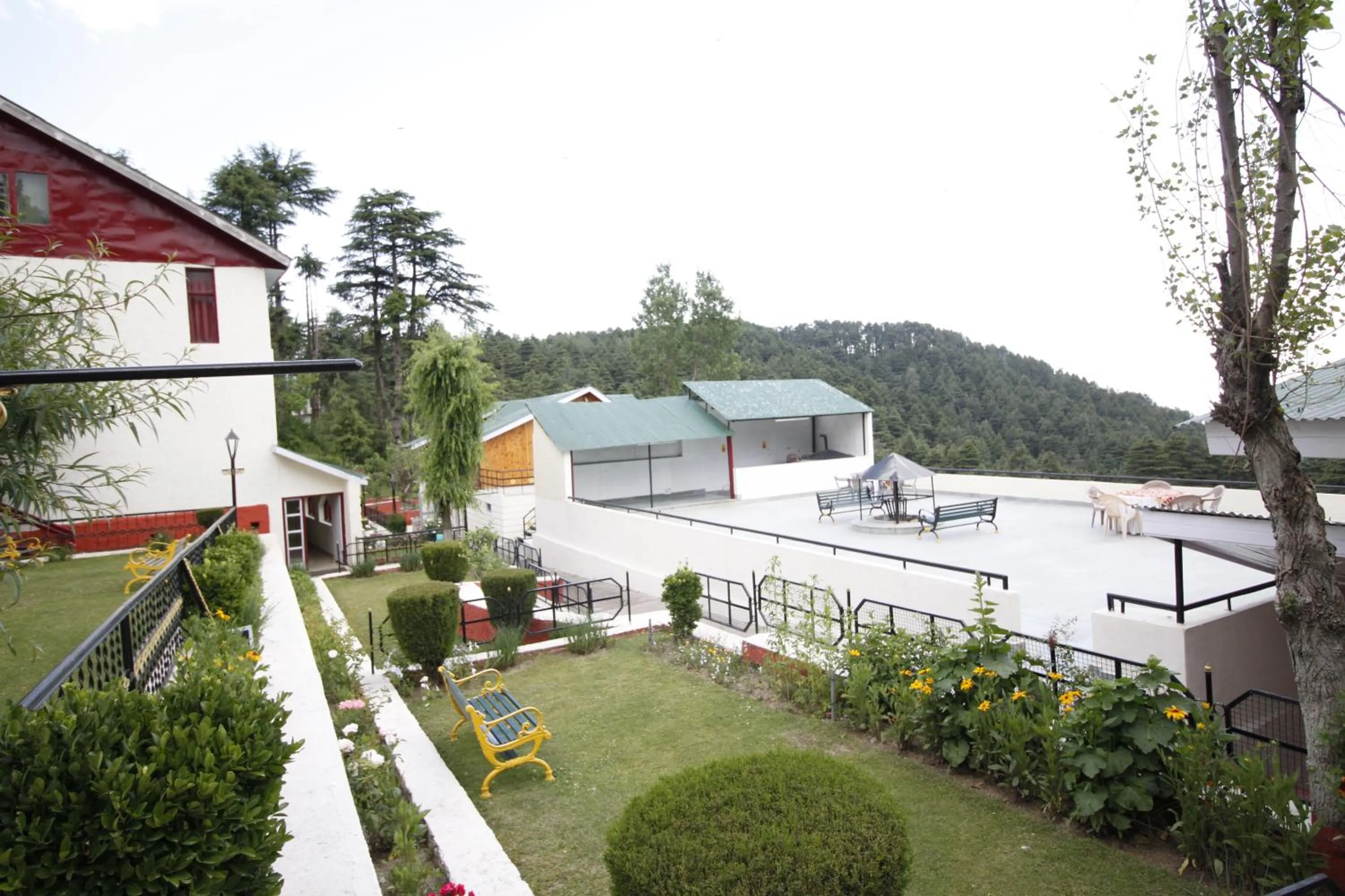 Balcony/Terrace in Vardaan Hotels - PatniTop