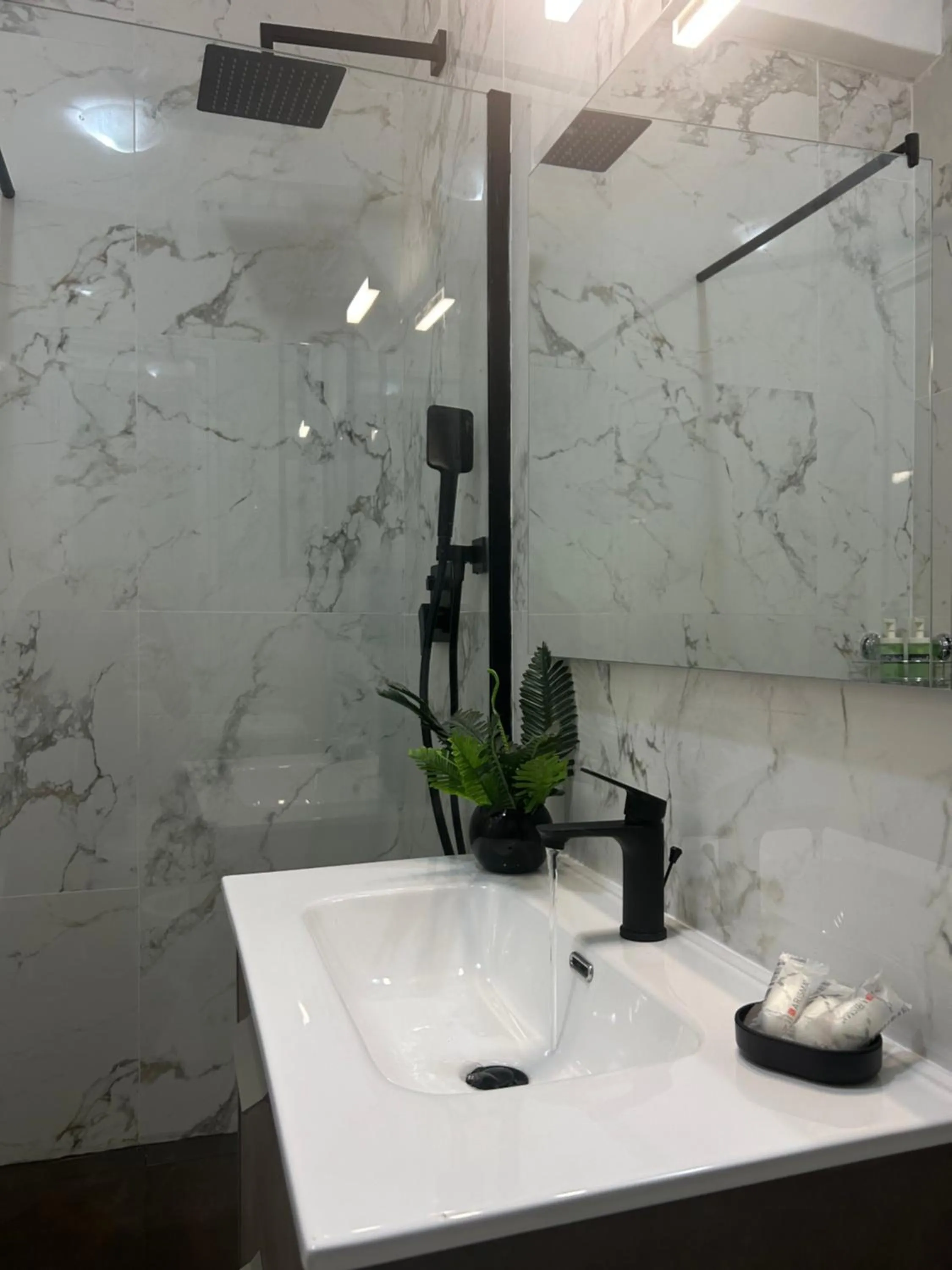 Candelor House - Apartment & Garden in Gianicolense