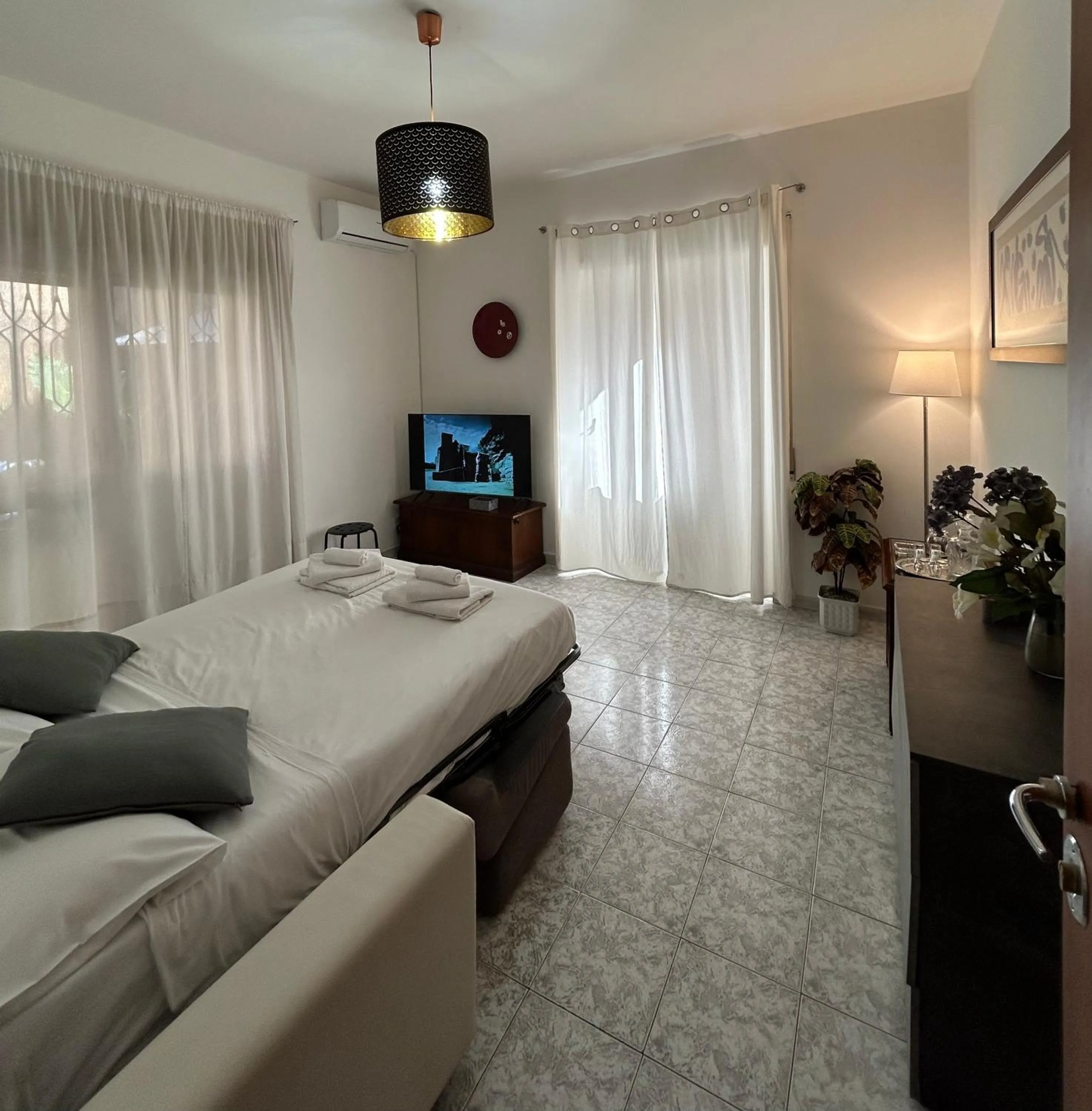 Bed in Candelor House - Apartment & Garden in Gianicolense