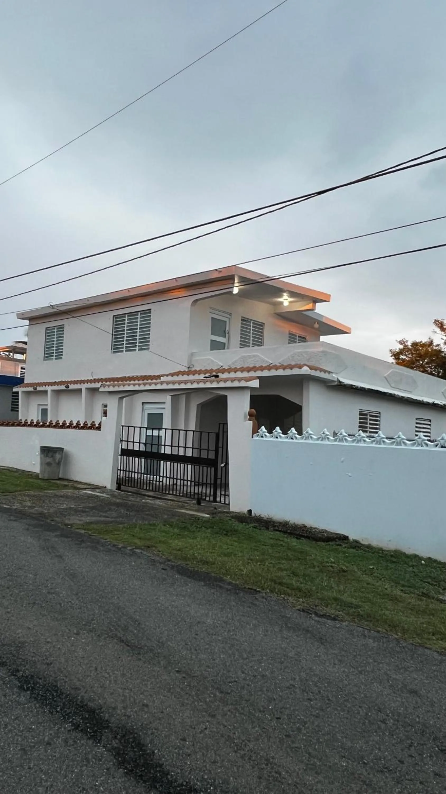 Property building in Villa Alborada