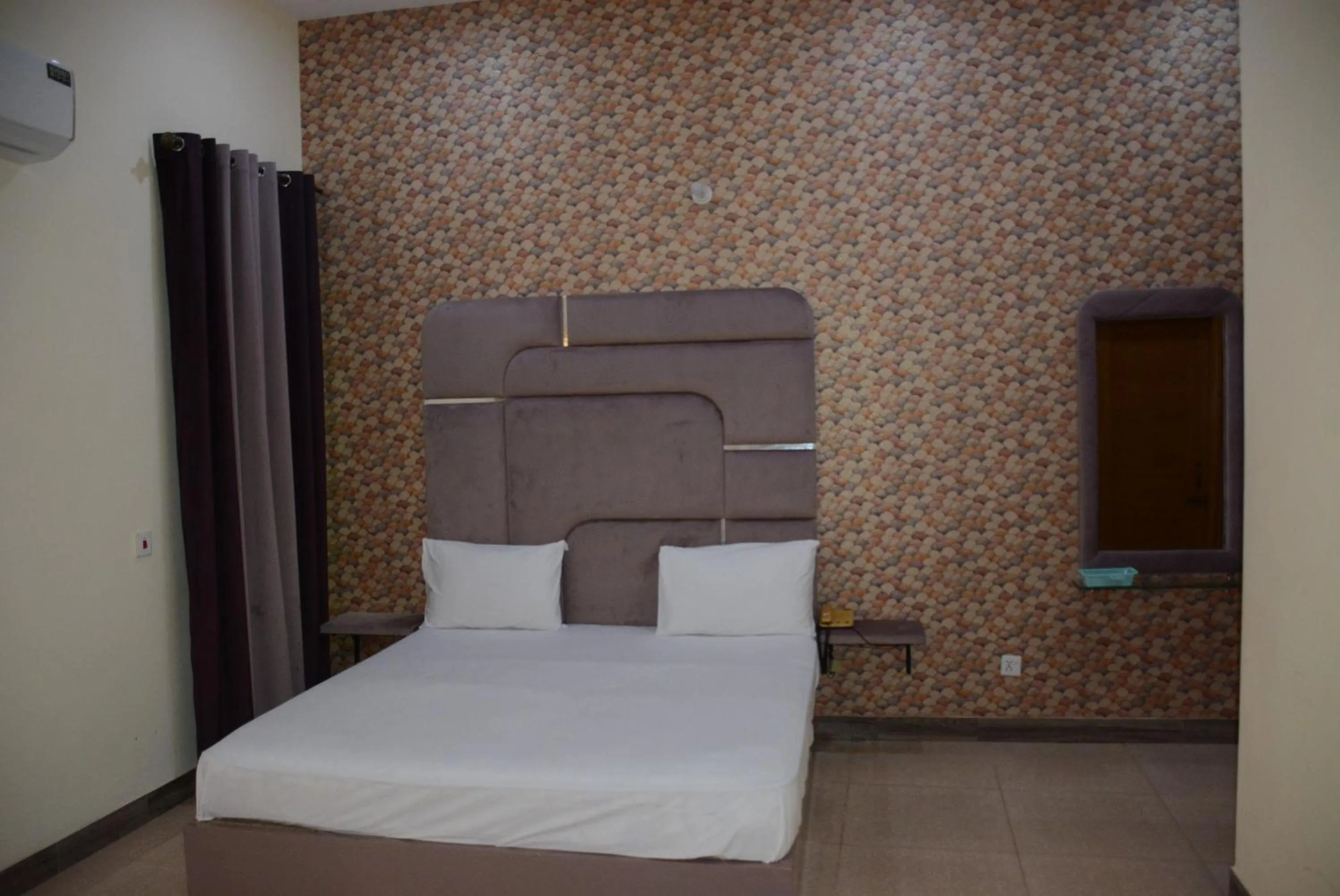 Photo of the whole room in Hotel The Taj Multan