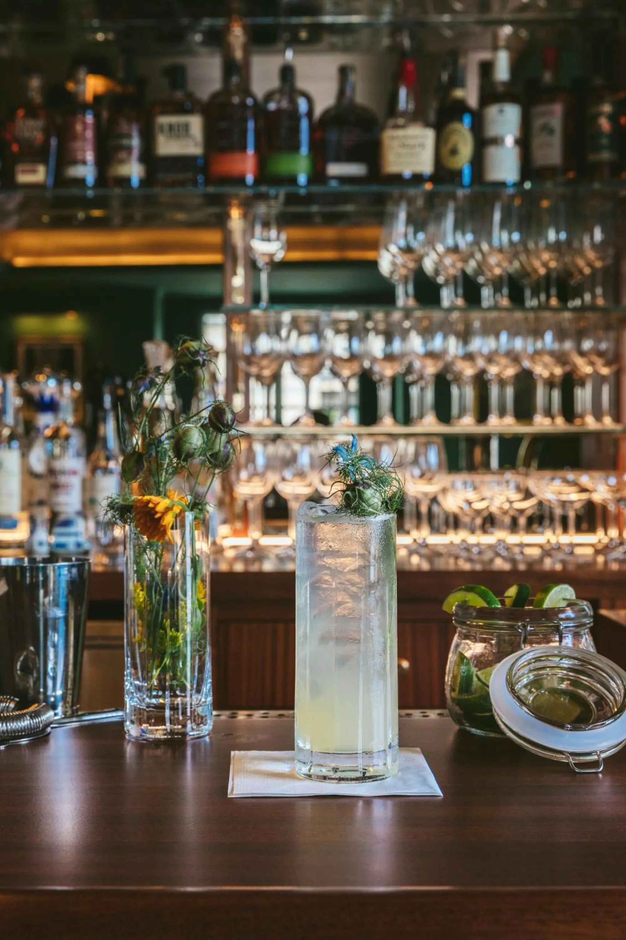 Restaurant/places to eat in Gardiner House