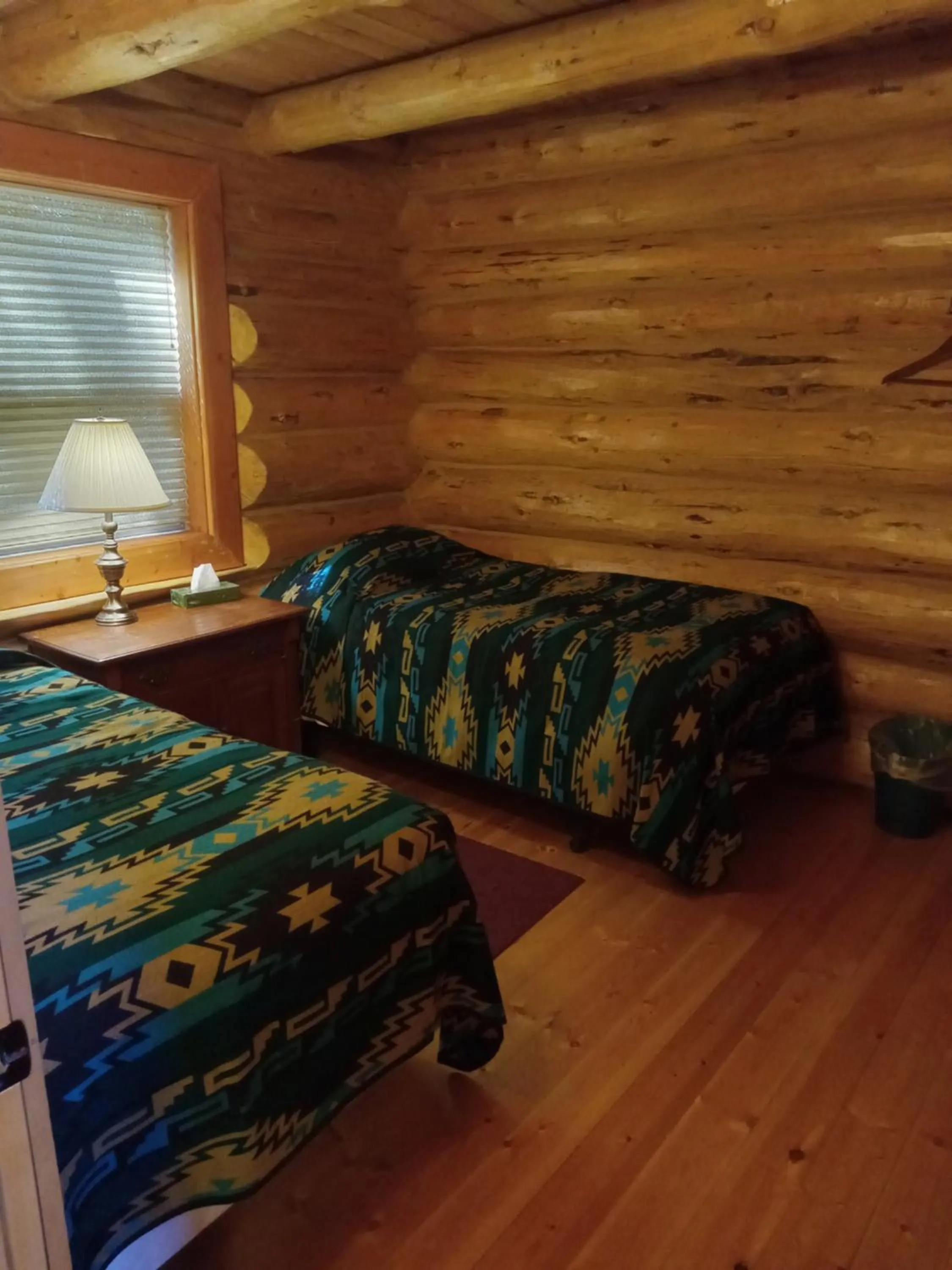 Bed in Hearthstone Elegant Lodge