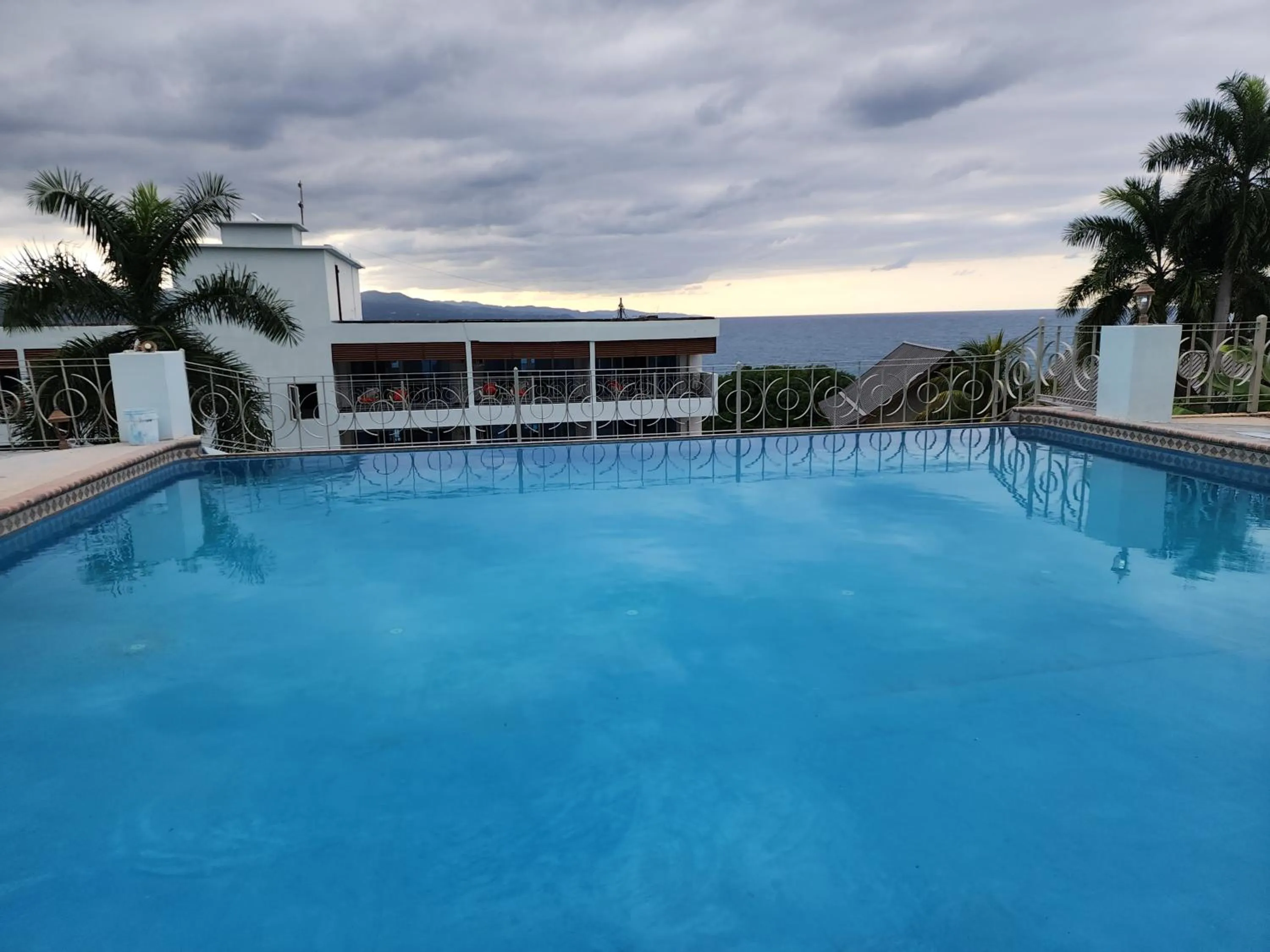 Day in Hotel 39 Jamaica