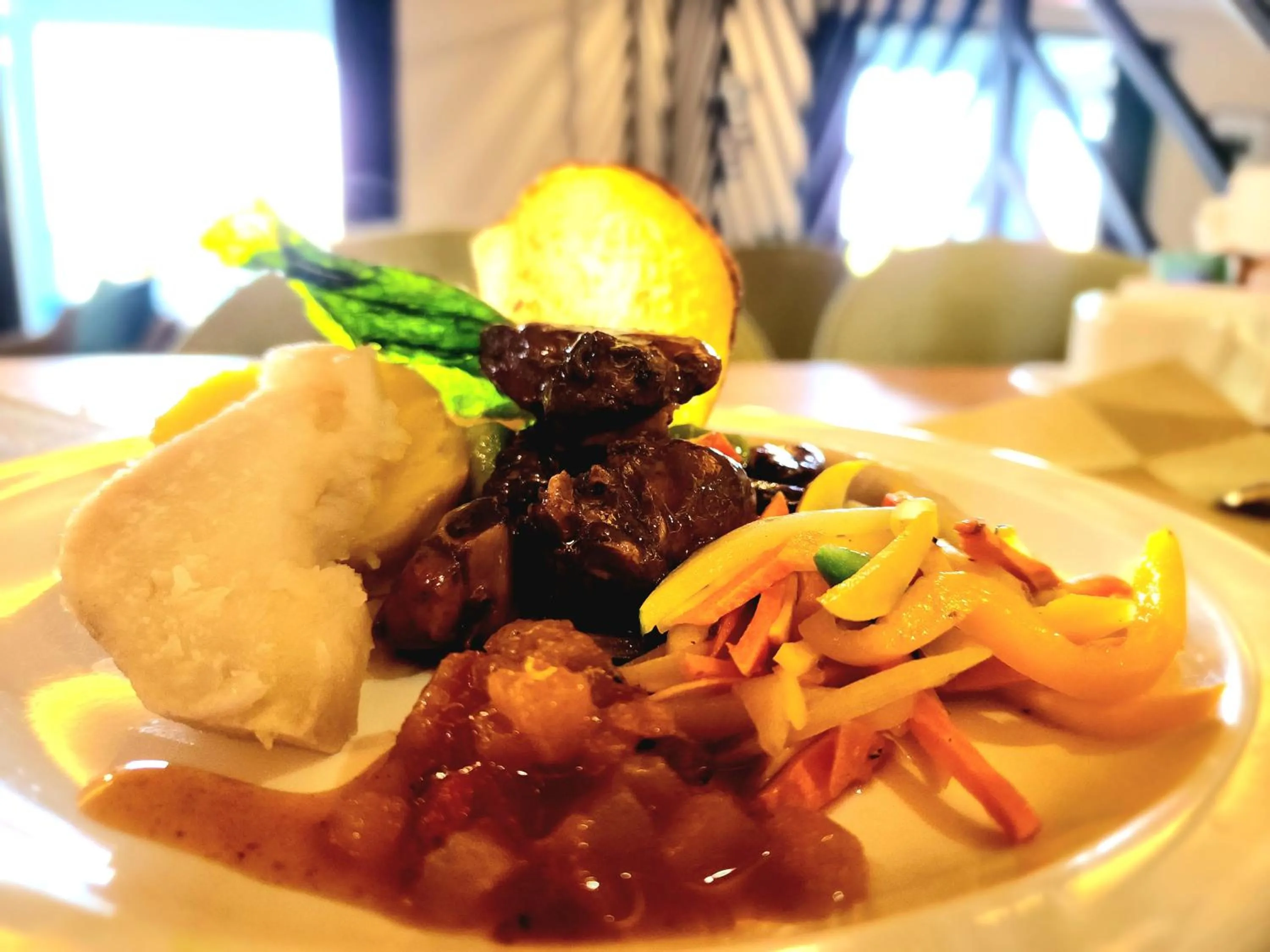 Restaurant/places to eat in Hotel 39 Jamaica