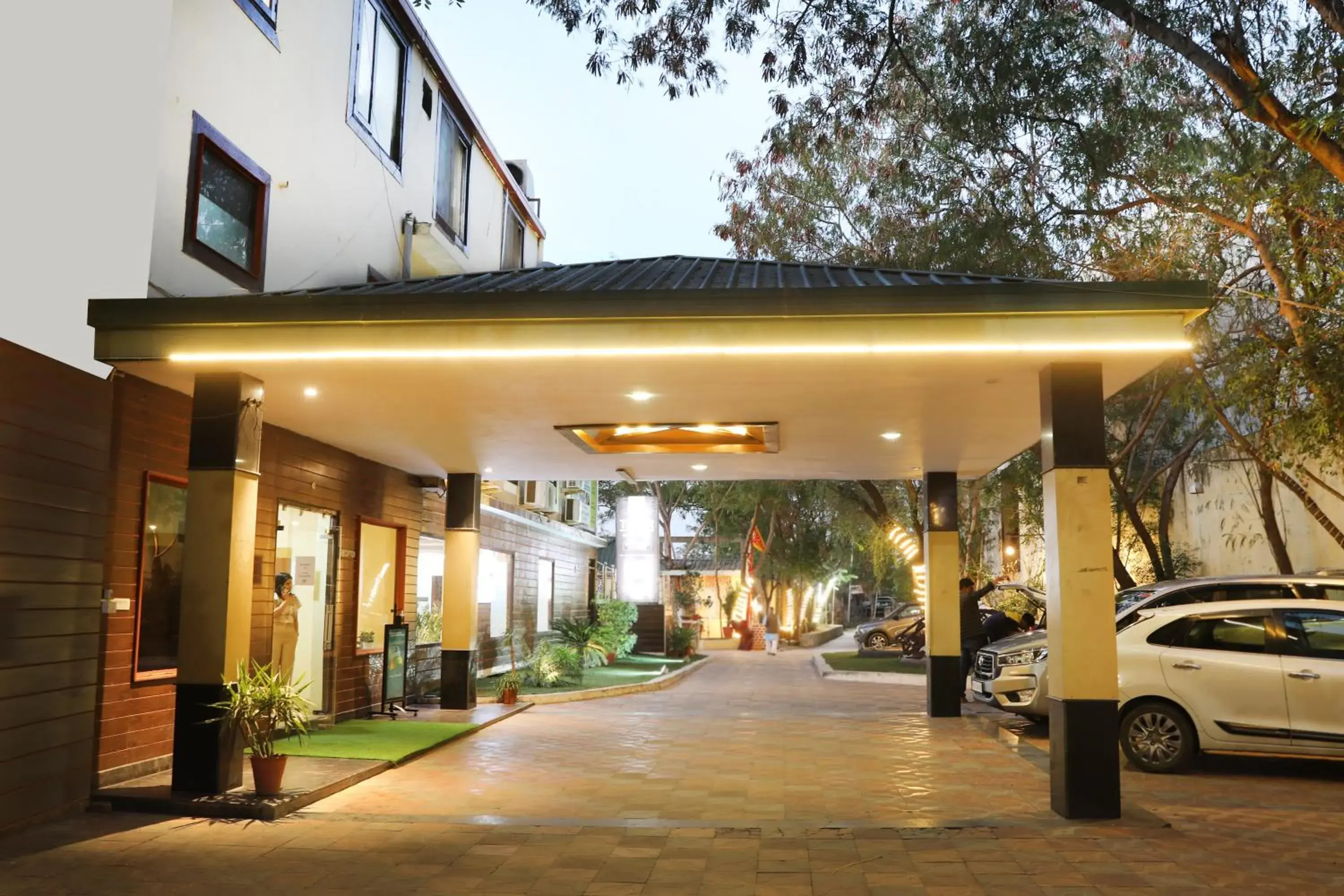Facade/entrance in The Byke Grassfield Resort with Outdoor Pool, Shyam Nagar, Jaipur Facade/entrance in The Byke Grassfield Resort with Outdoor Pool, Shyam Nagar, Jaipur