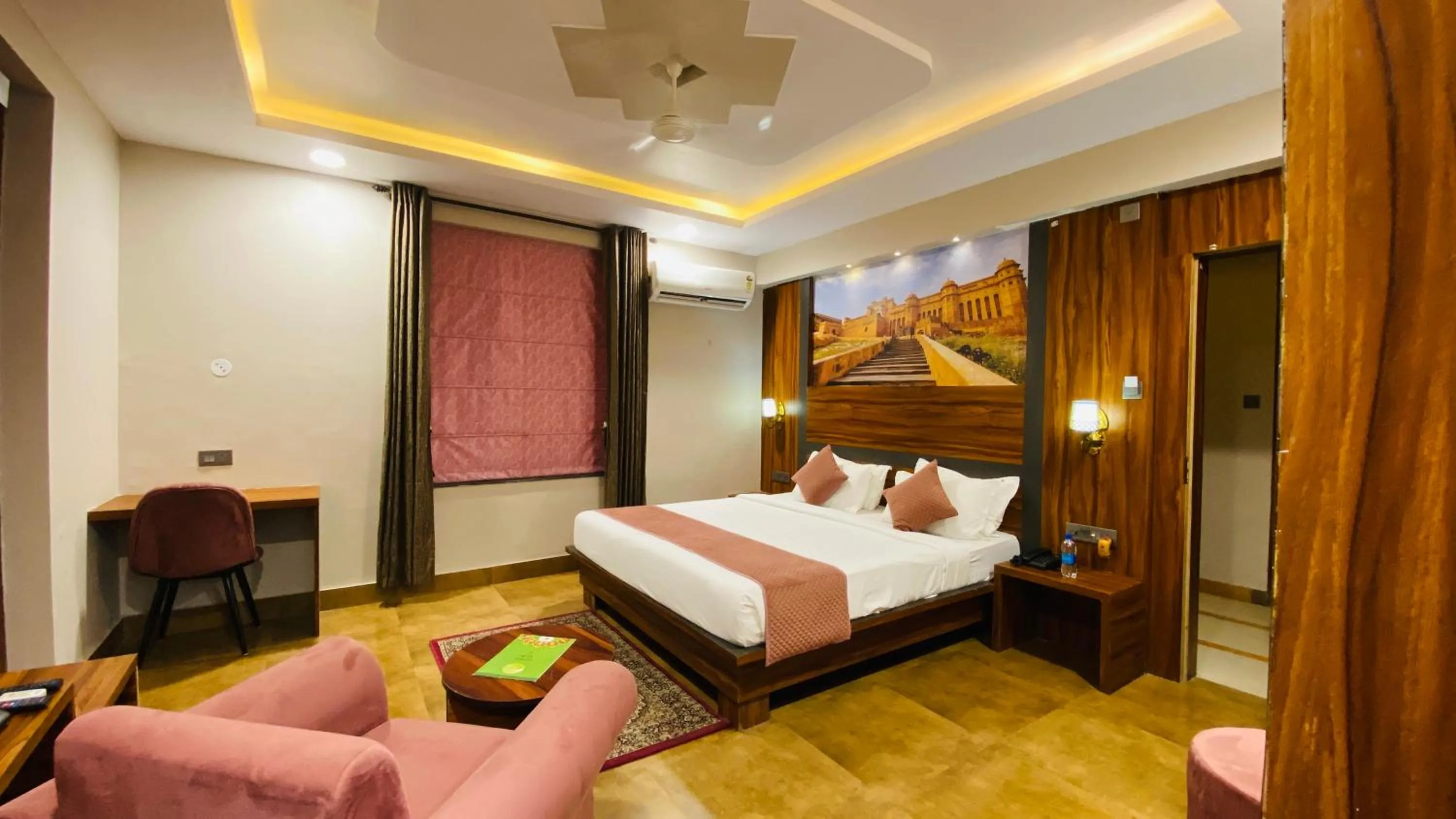 Bed in The Byke Grassfield Resort with Outdoor Pool, Shyam Nagar, Jaipur