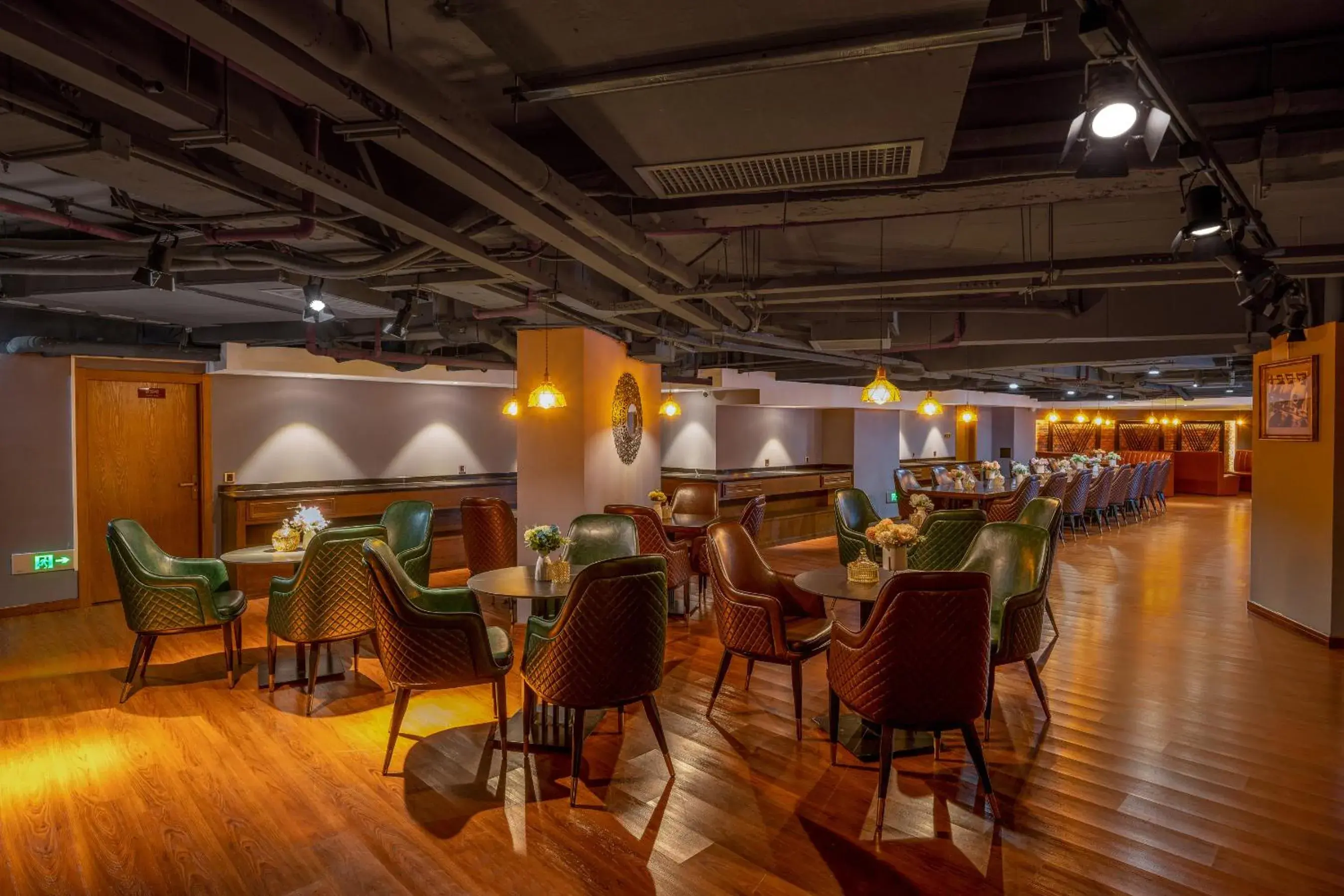 Restaurant/places to eat in JAMES JOYCE COFFETEI- Guangzhou Beijing Road Metro Station Pedestrian Street Branch Restaurant/places to eat in JAMES JOYCE COFFETEI- Guangzhou Beijing Road Metro Station Pedestrian Street Branch