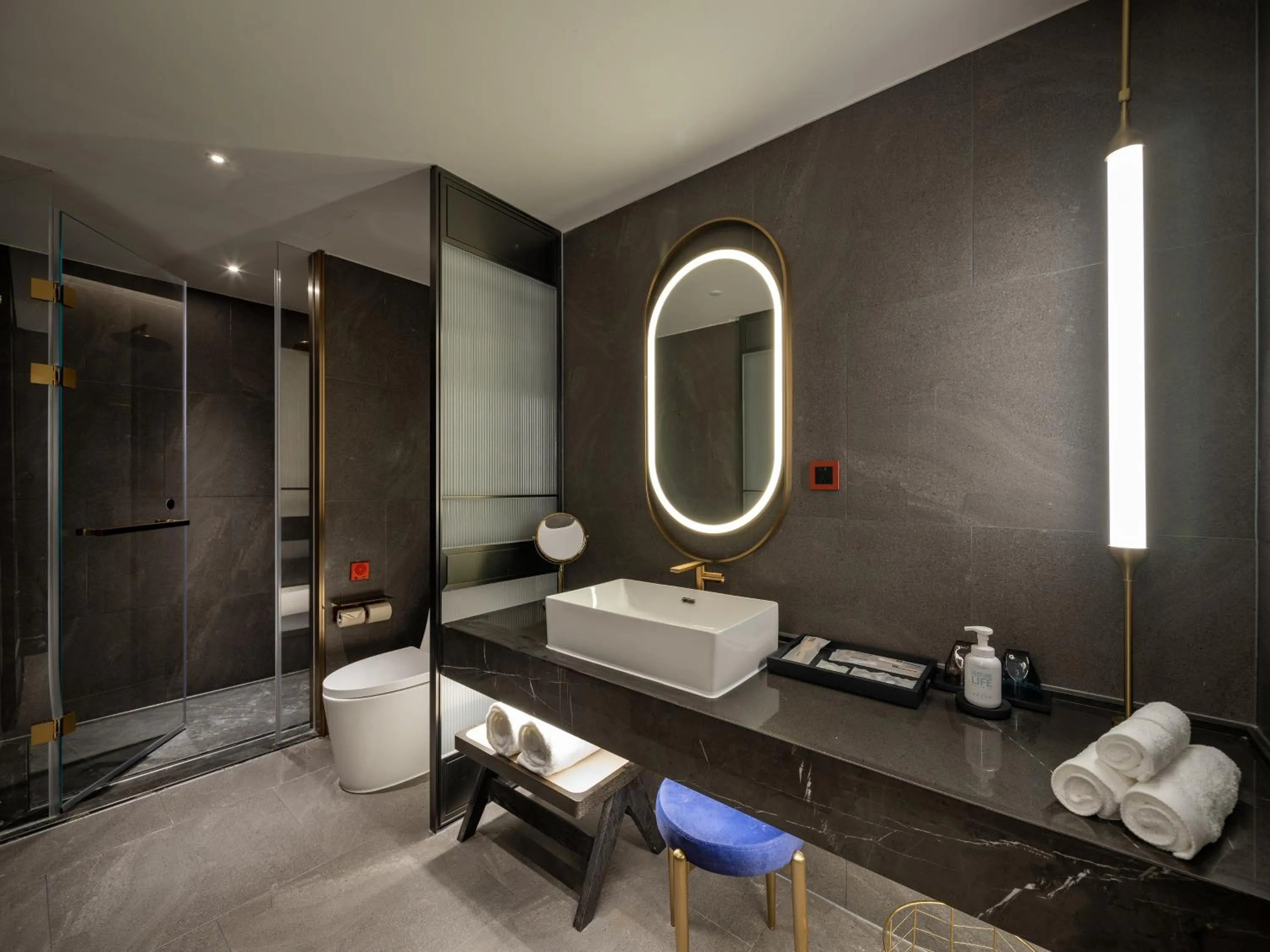 Toilet in 西安钟楼枫渡酒店永兴坊地铁站店