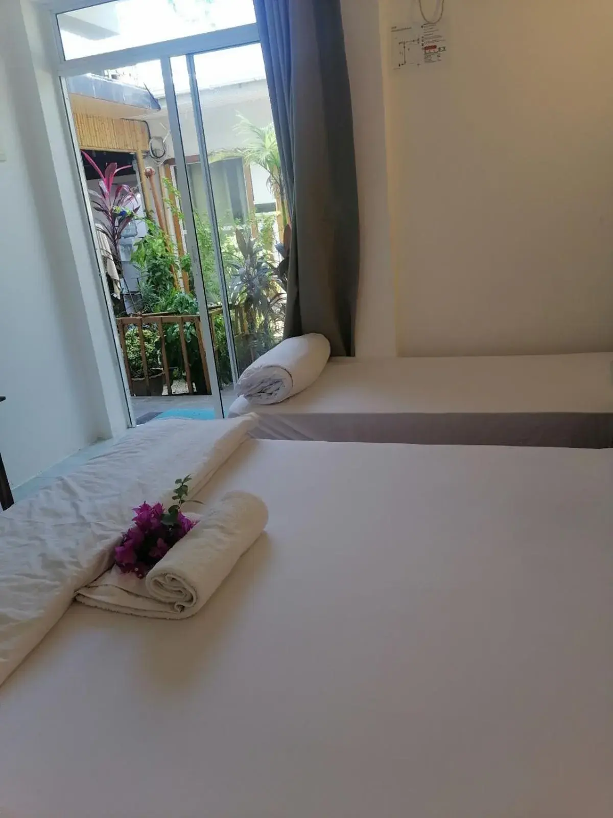 Triple Room in Sun & Surf Triple Room in Sun & Surf