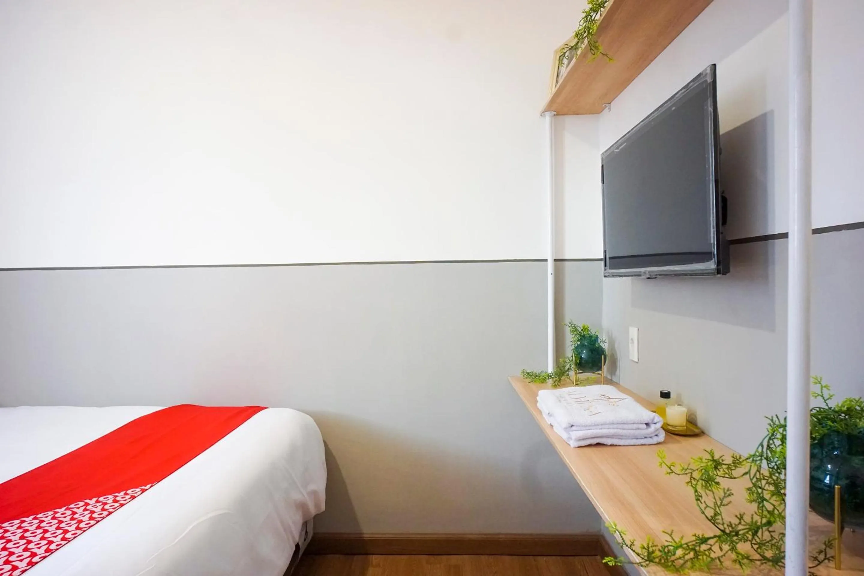 Bedroom, Bed in Hotel O Alhesa Residence