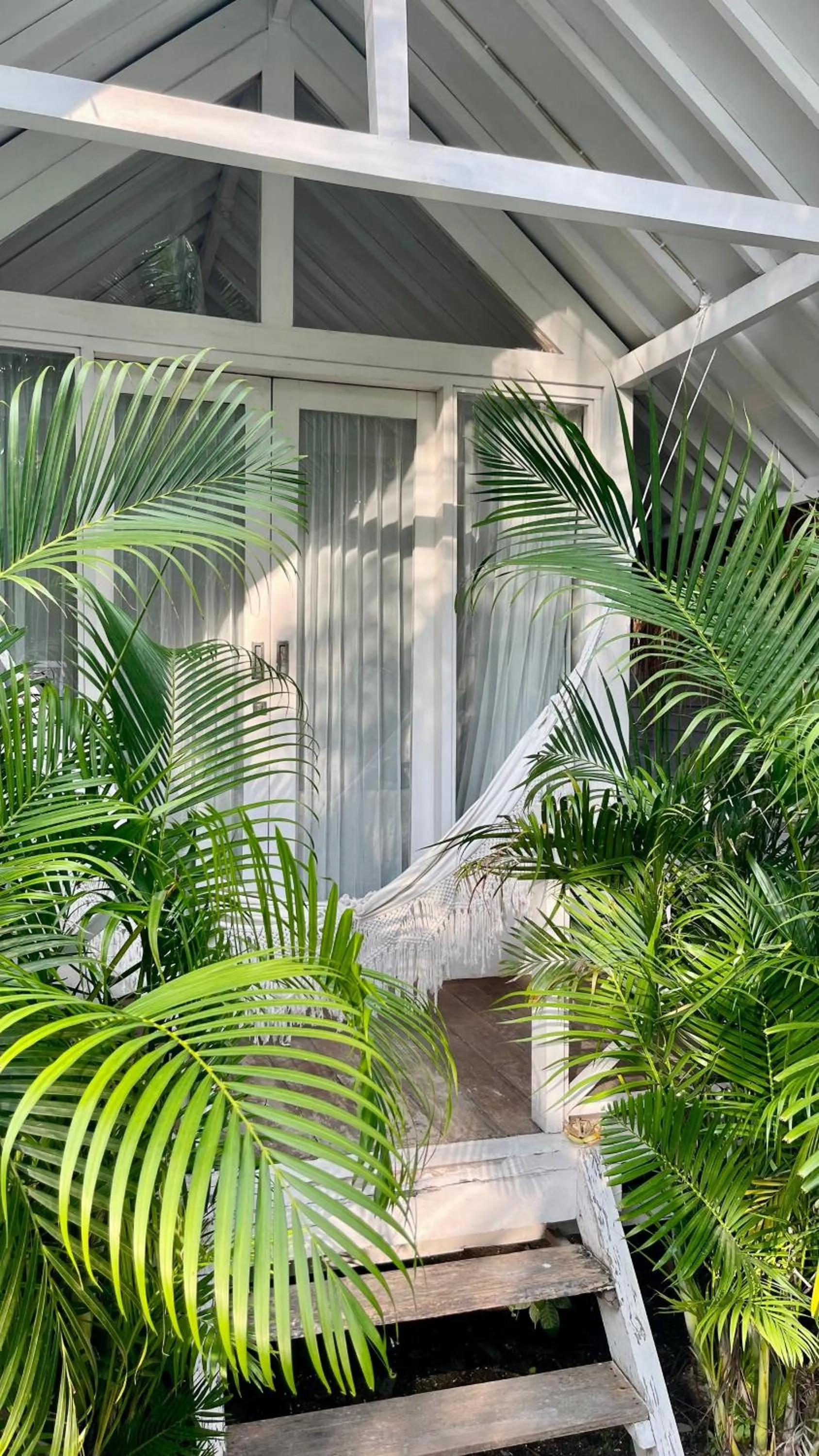 Love Coconut Bungalow