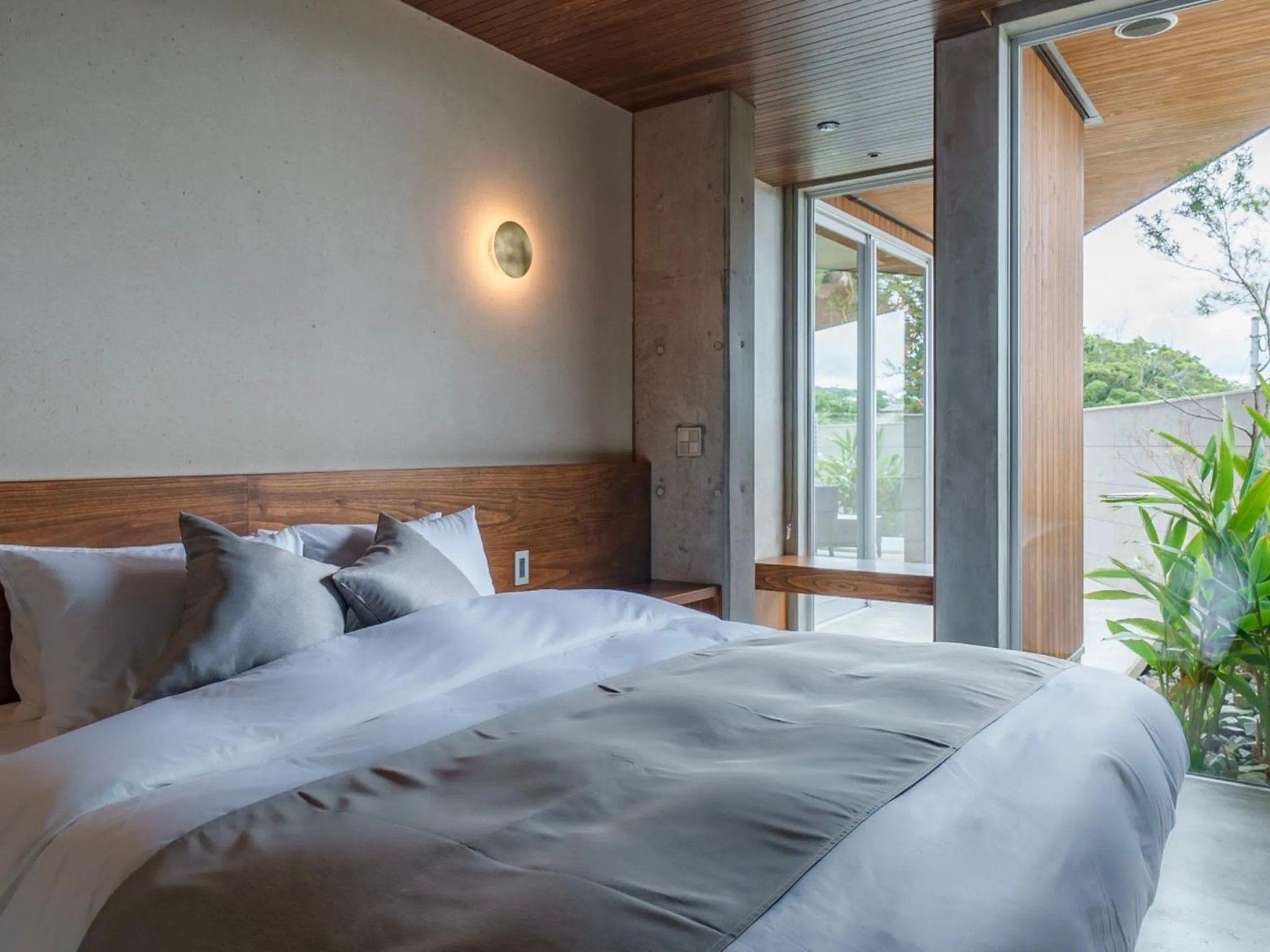 Photo of the whole room, Bed in Tanegashima Araki Bekkan