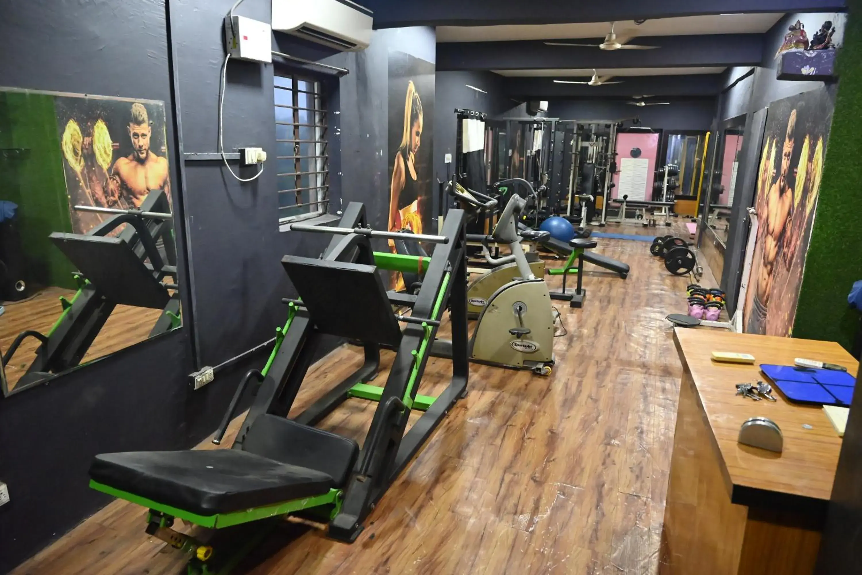 Fitness centre/facilities in HOTEL SUN GREEN Fitness centre/facilities in HOTEL SUN GREEN