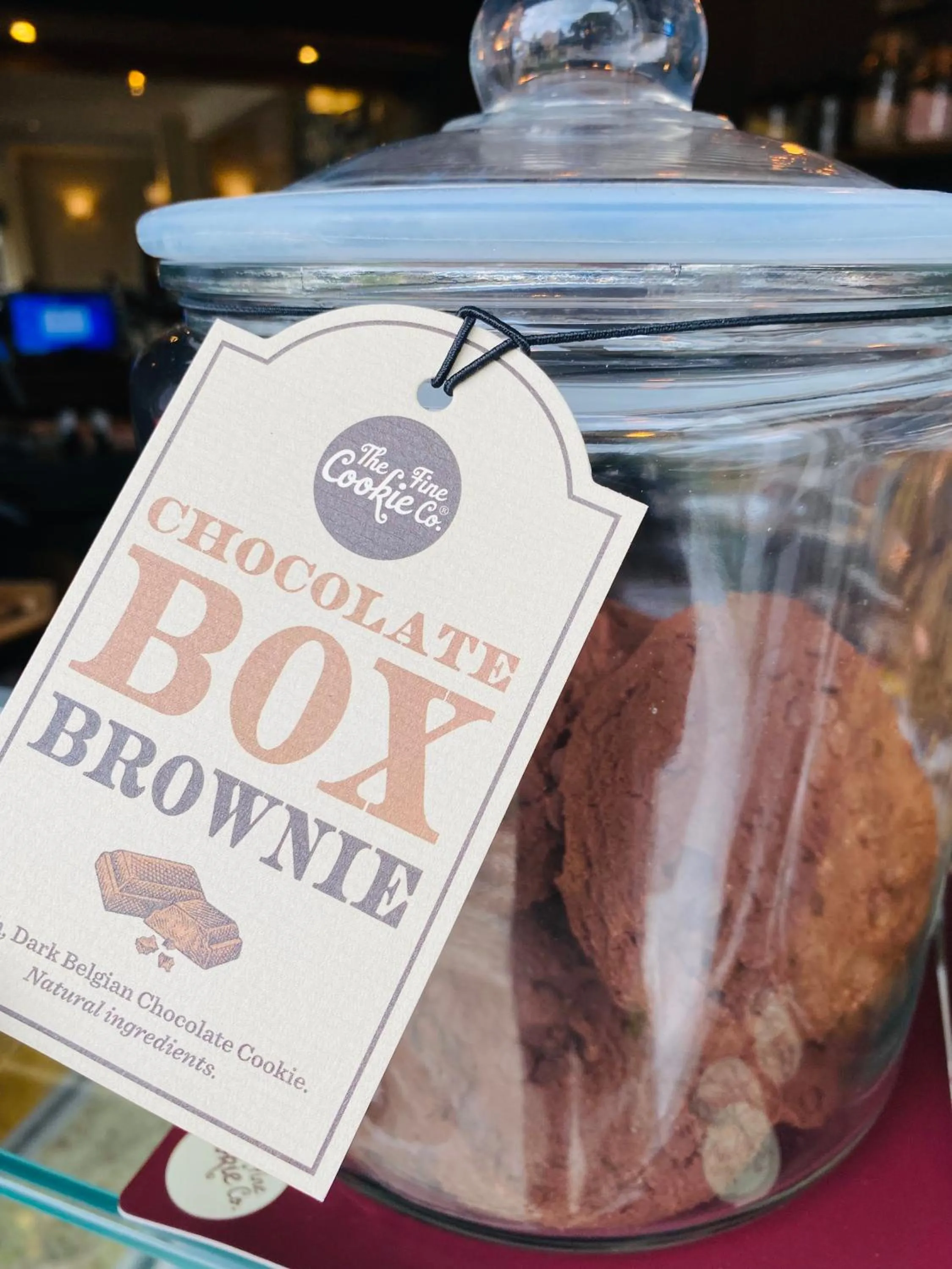 Logo/Certificate/Sign in Anchorage Hotel & Spa