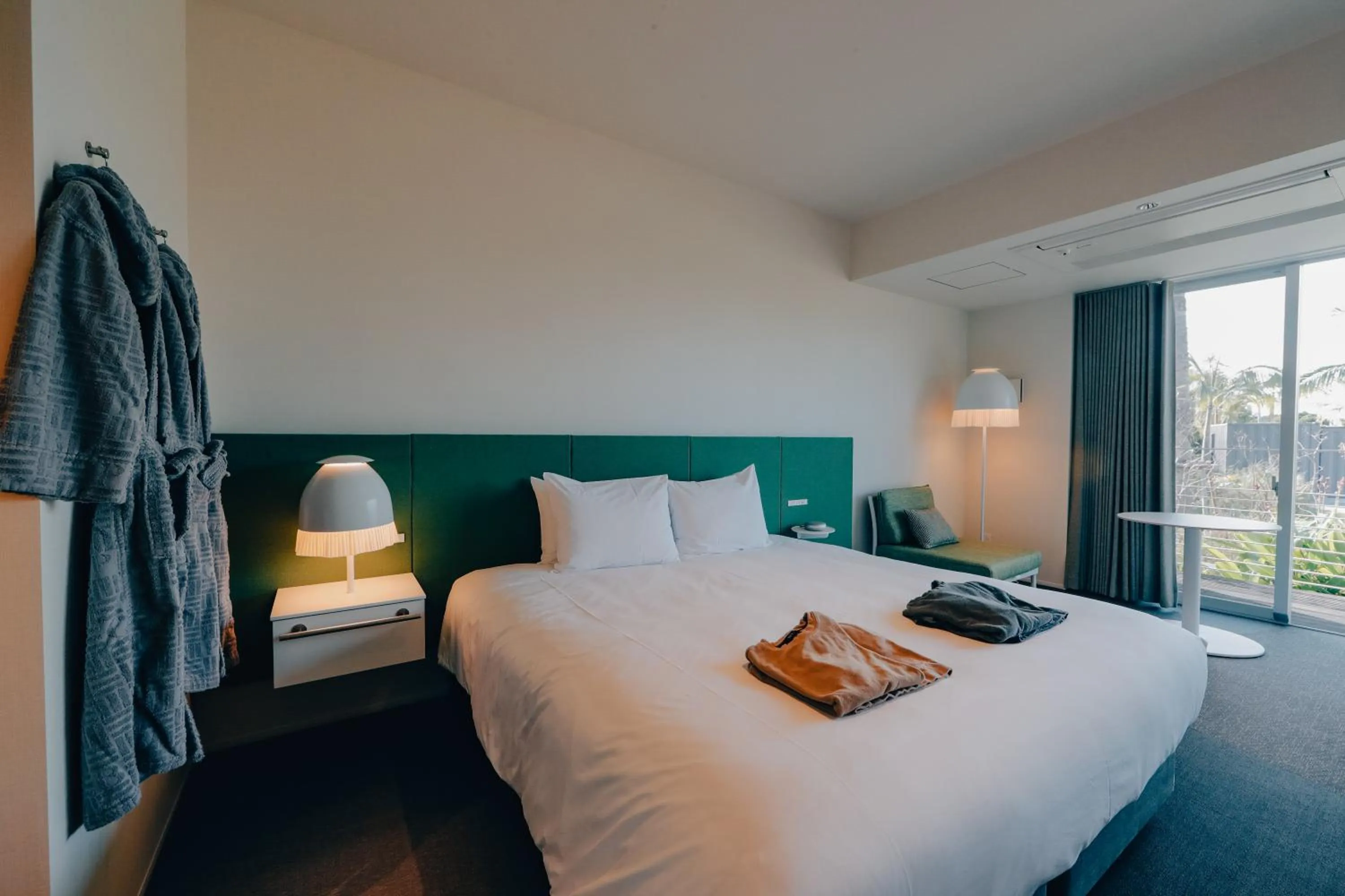 Bed in BOTANICAL POOL CLUB