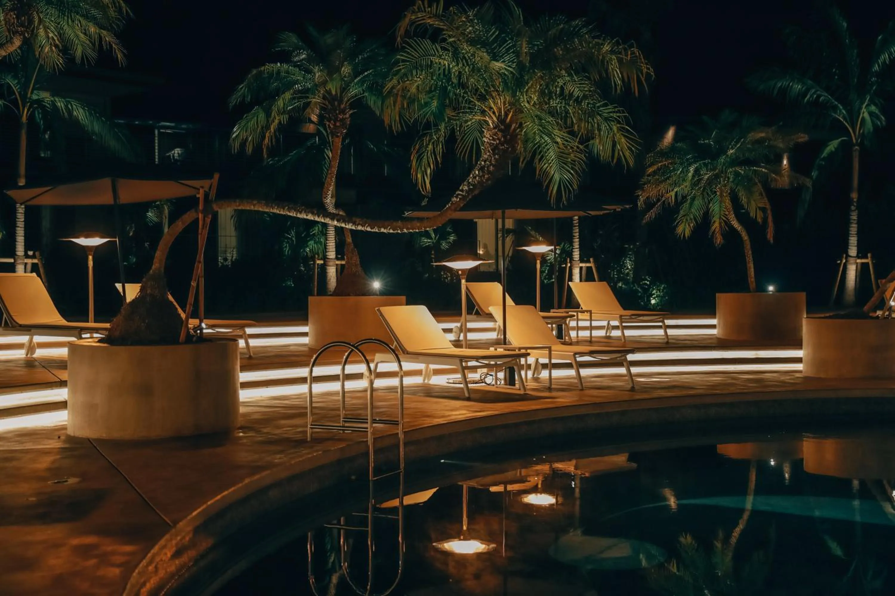 Pool view in BOTANICAL POOL CLUB