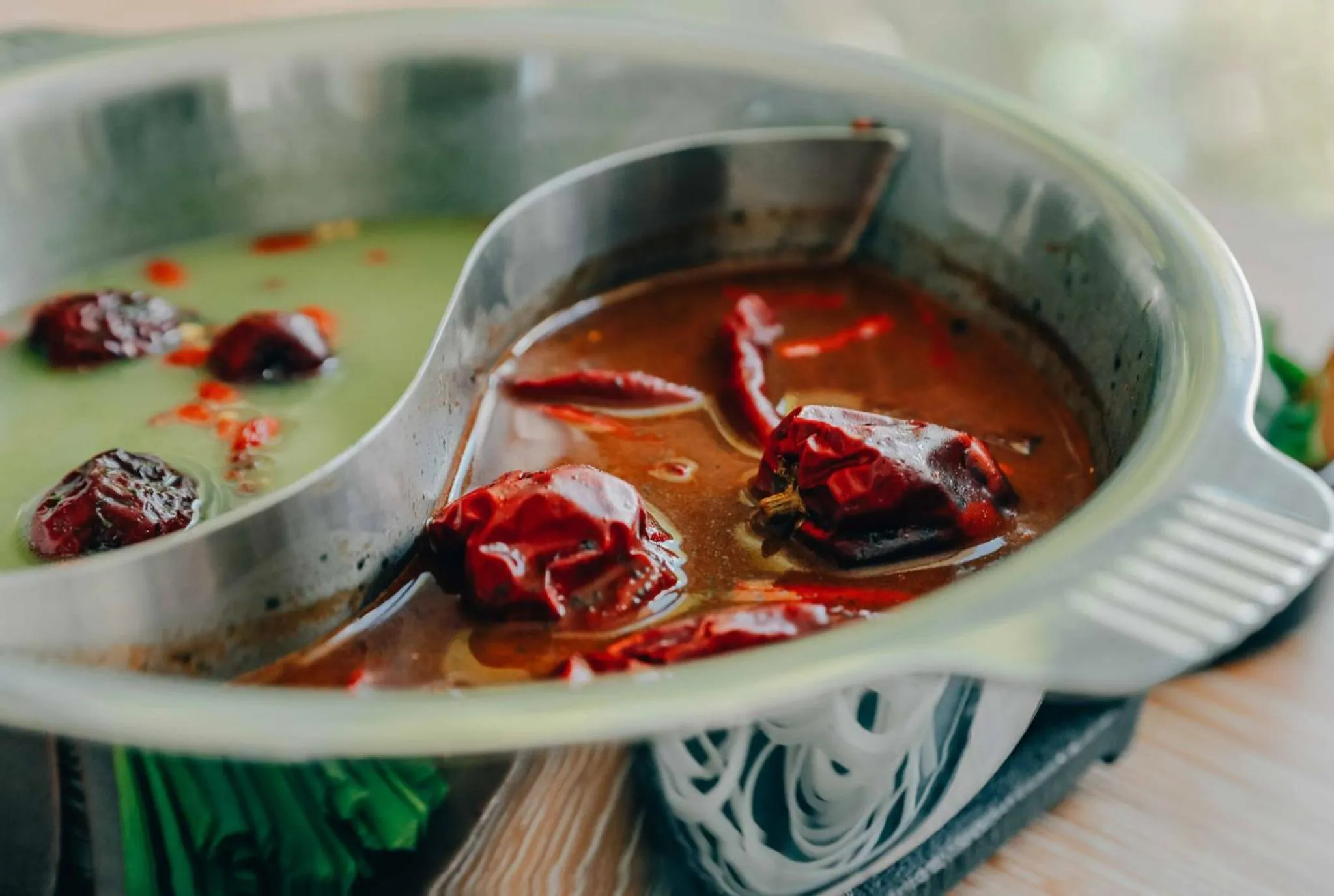 Food and drinks in BOTANICAL POOL CLUB